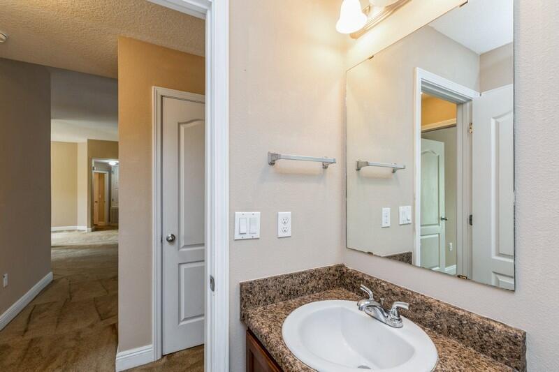 SILVER SPRINGS EST - Residential