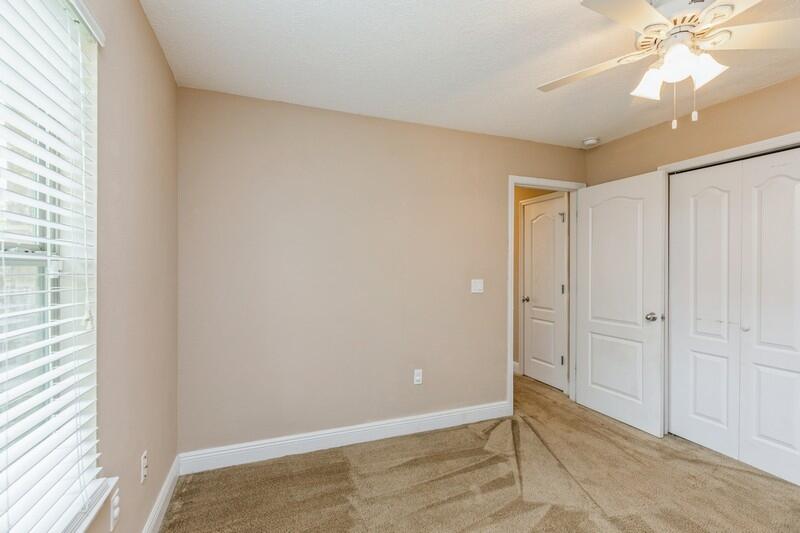 SILVER SPRINGS EST - Residential