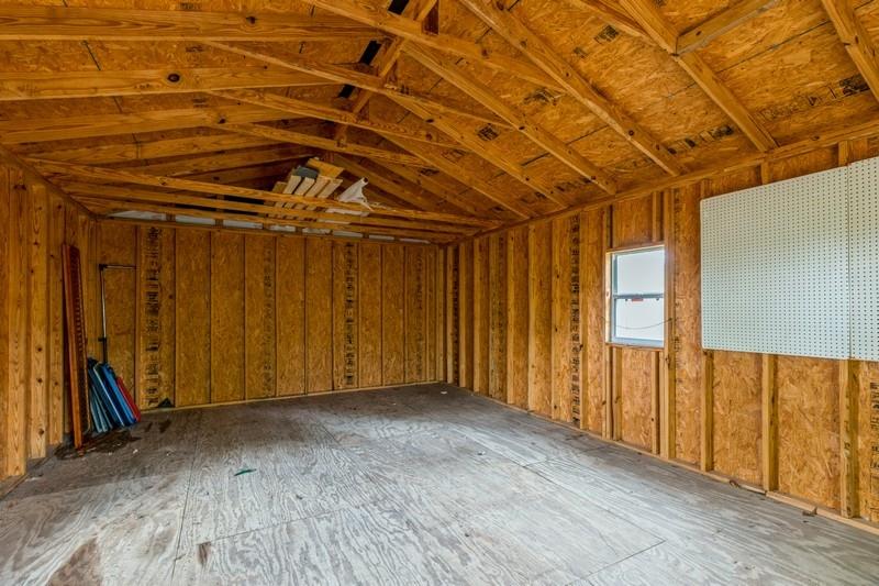 SILVER SPRINGS EST - Residential