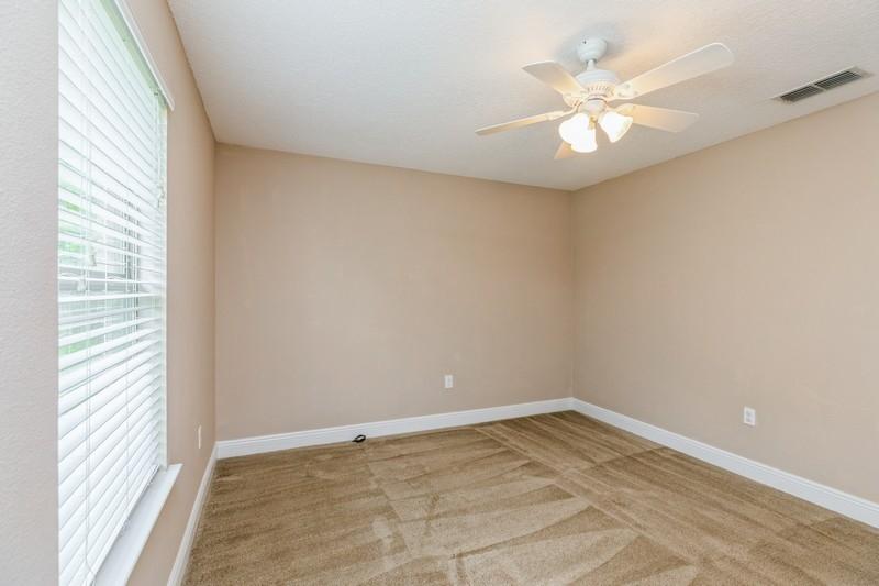 SILVER SPRINGS EST - Residential