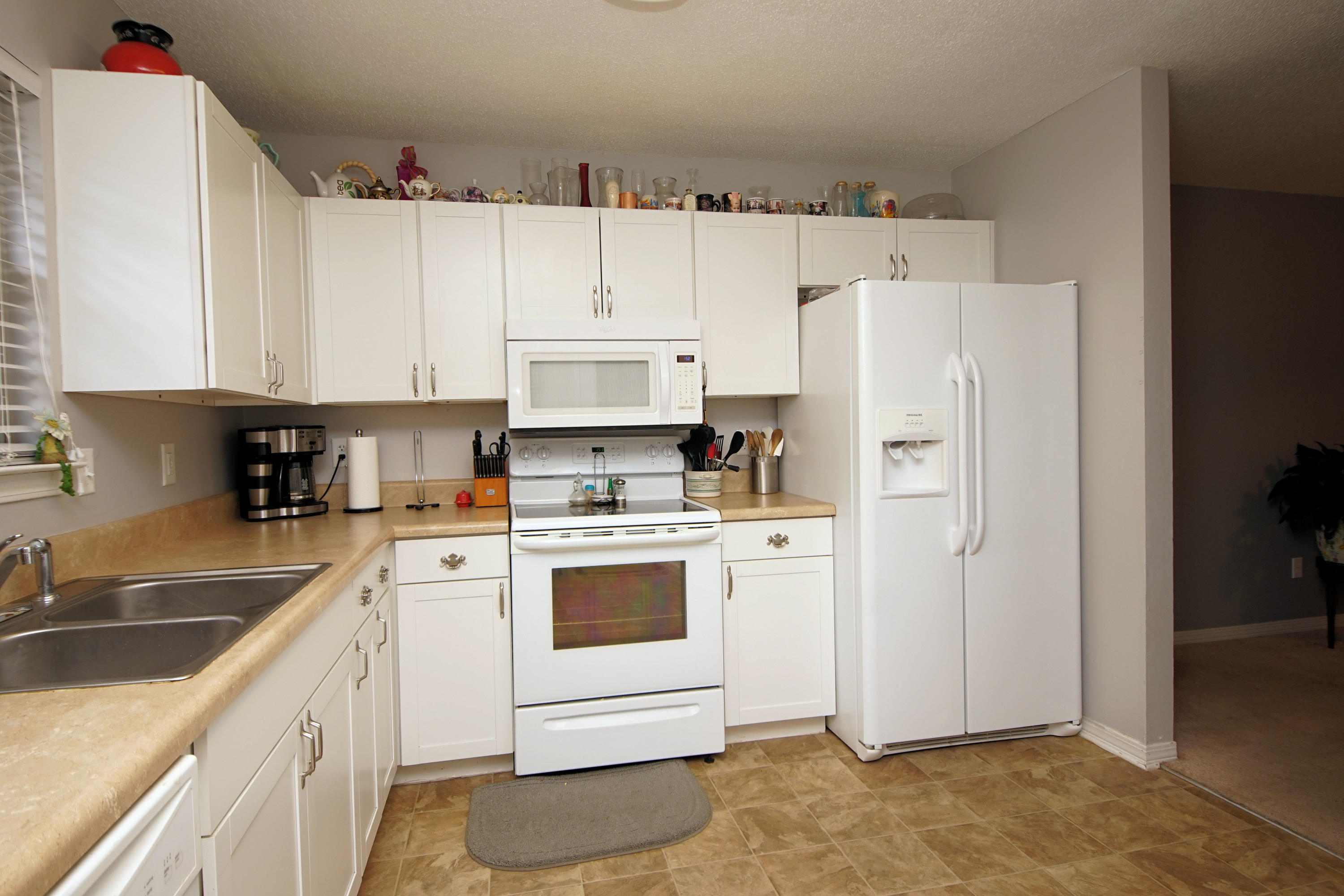 Summer Tree - Residential