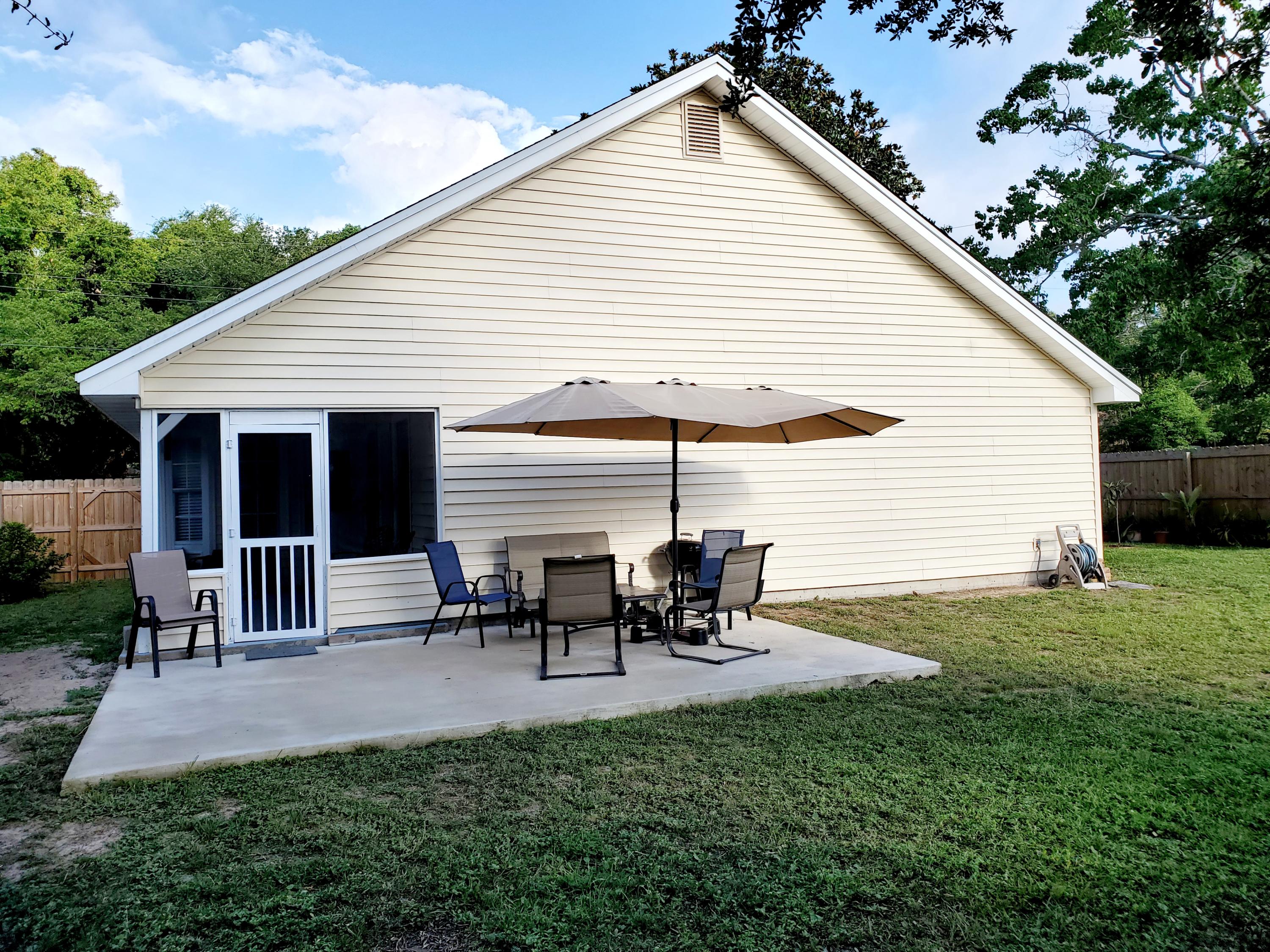 Summer Tree - Residential