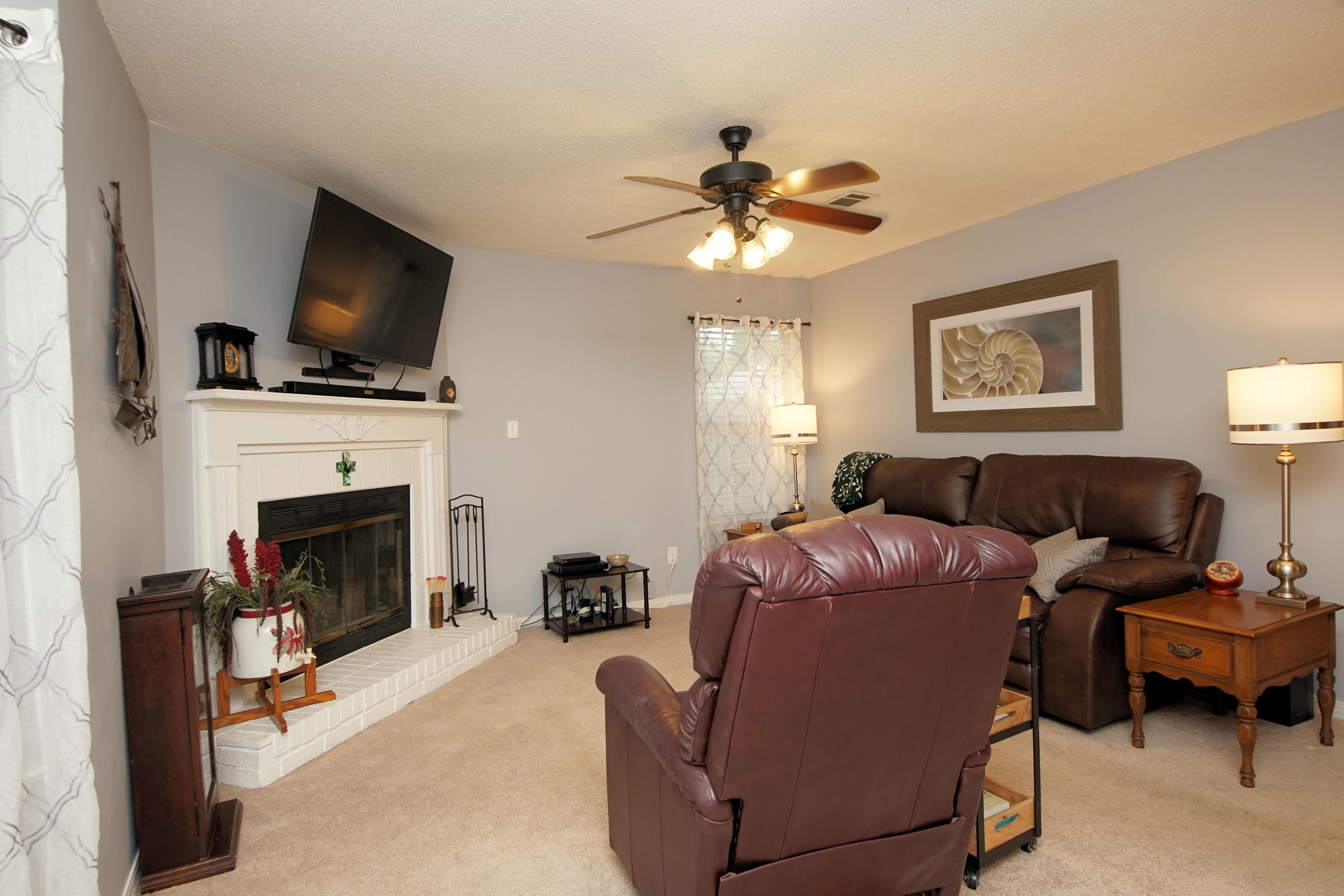 Summer Tree - Residential