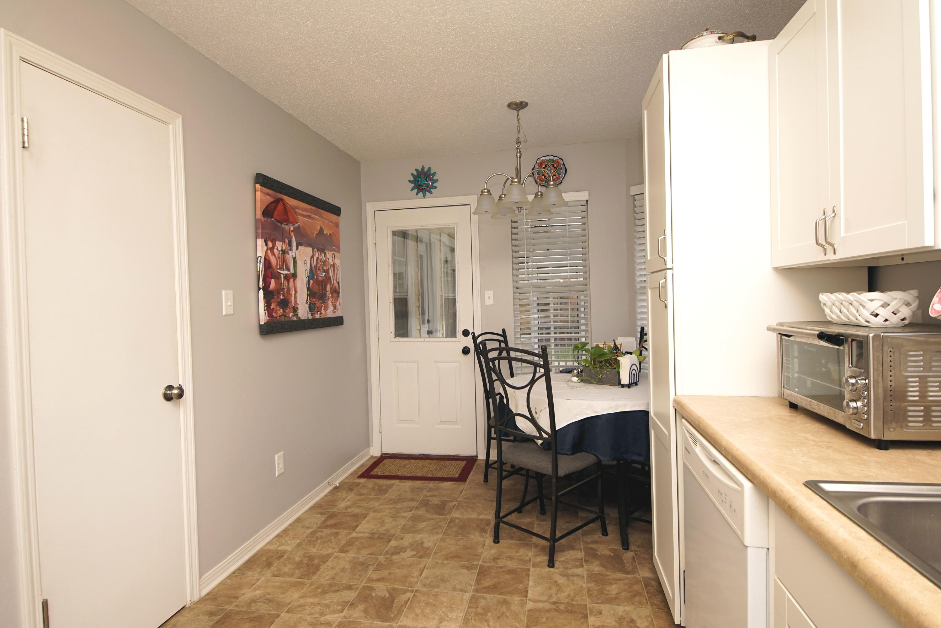 Summer Tree - Residential