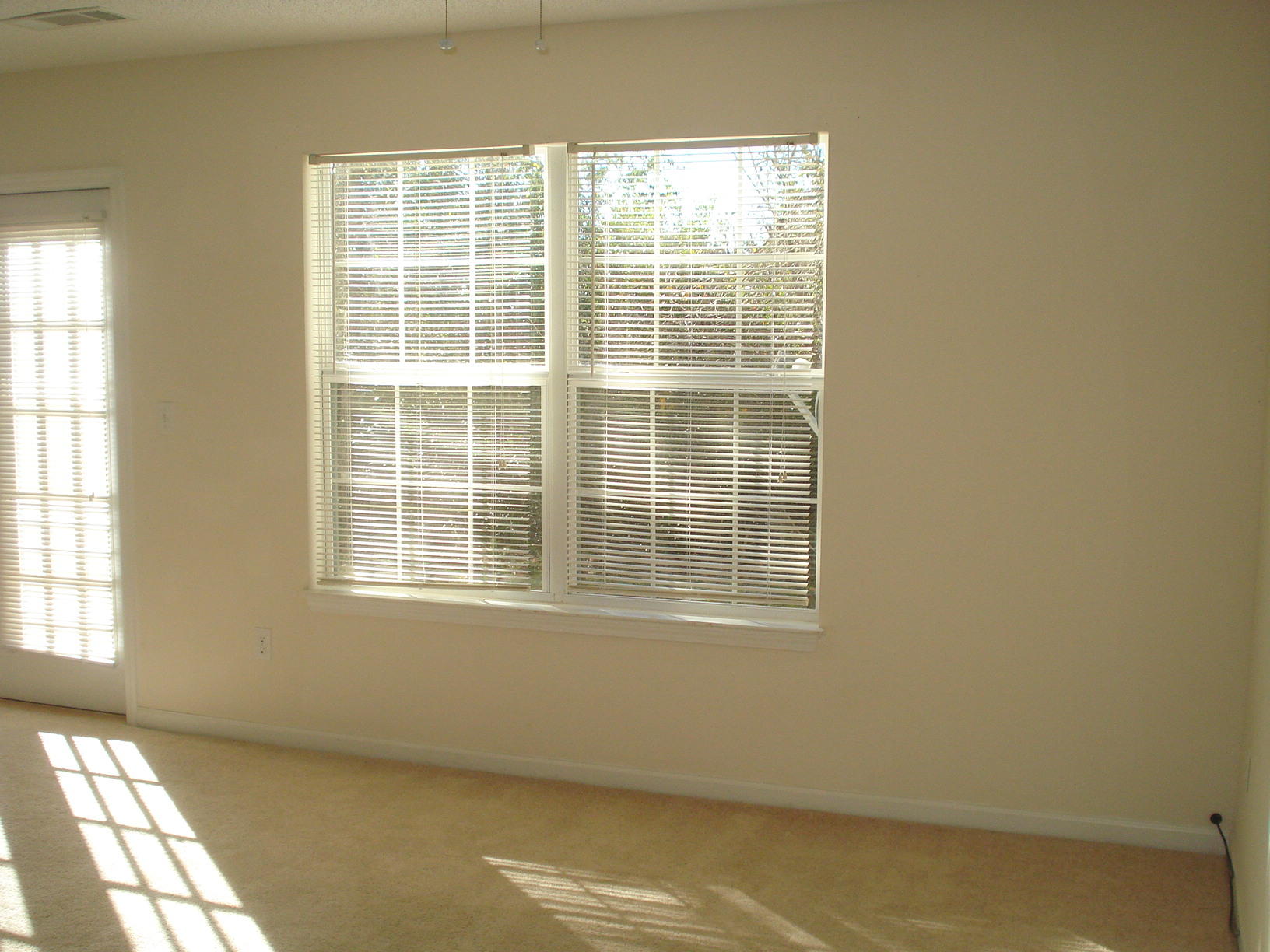 ROLLING PINES - Residential