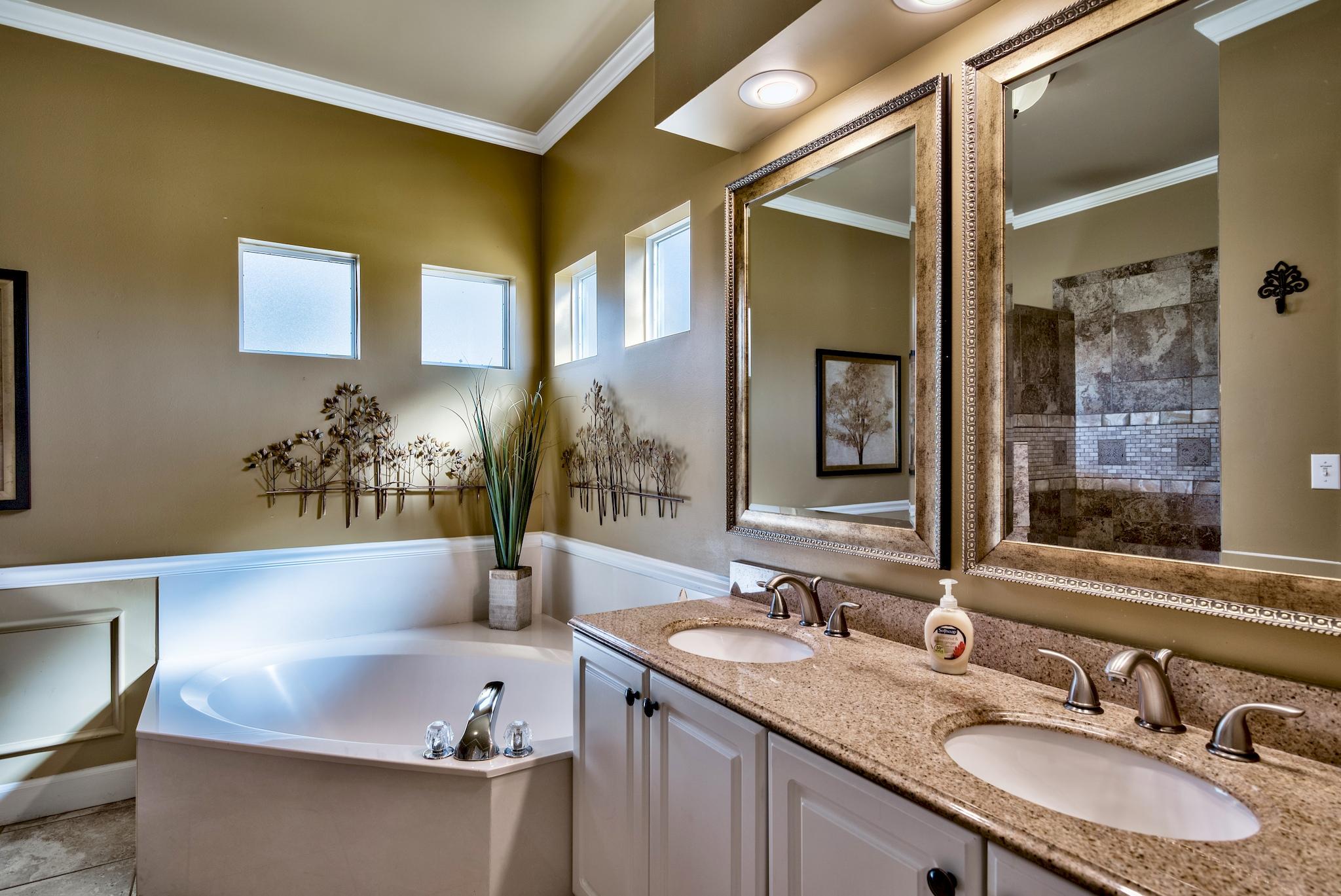 EMERALD SHORES OF SOUTH WALTON - Residential