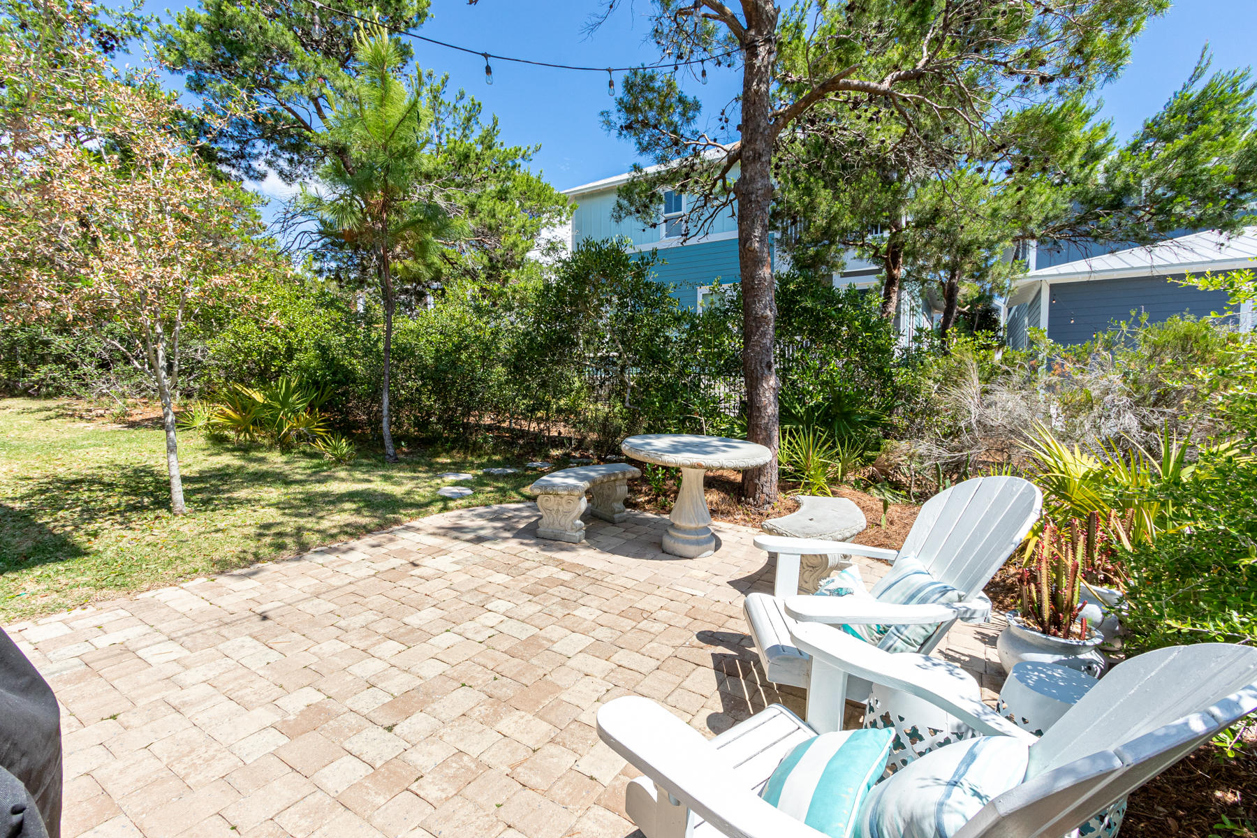 HIGHLAND PARKS - Residential