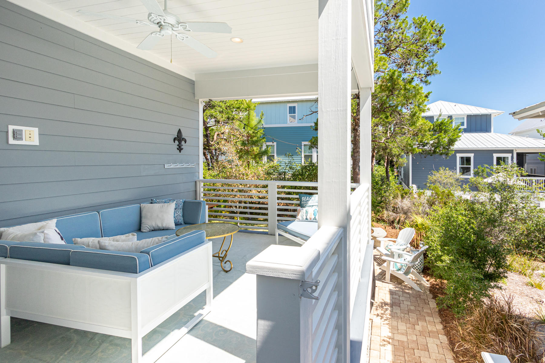 HIGHLAND PARKS - Residential