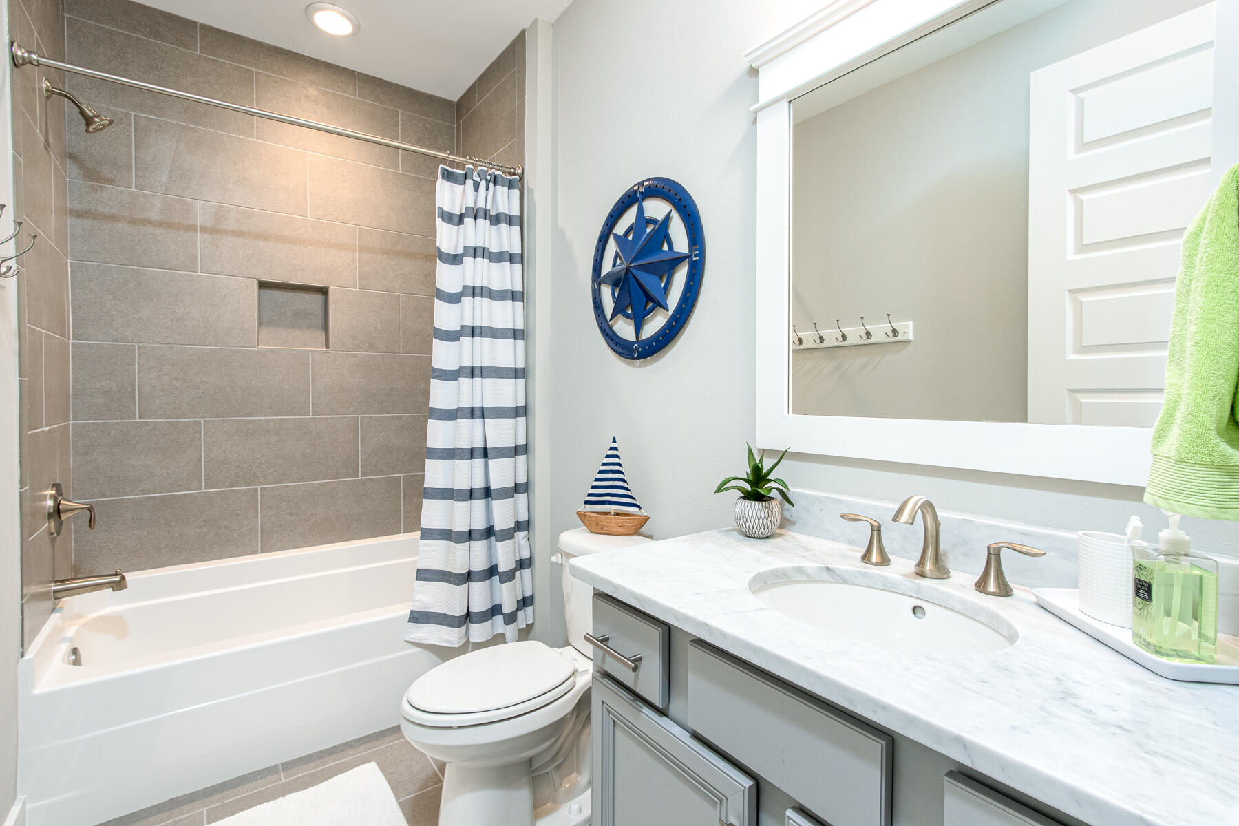 HIGHLAND PARKS - Residential