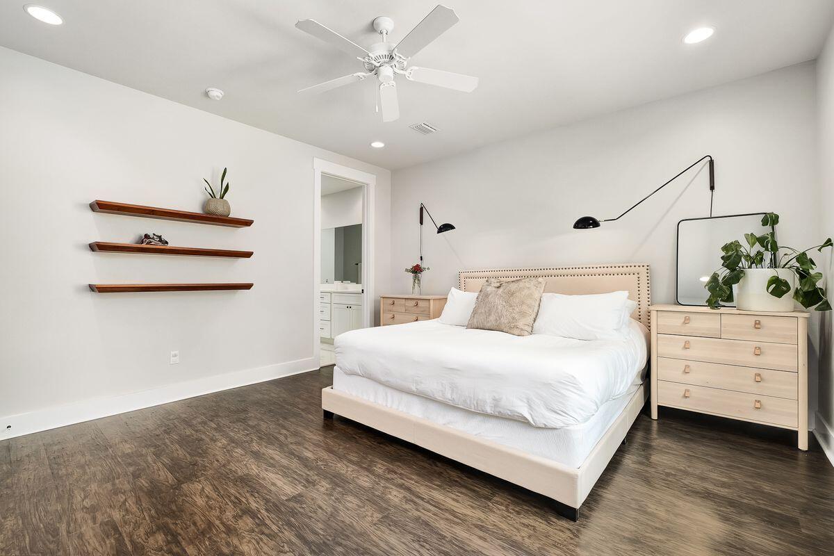 MAGNOLIA BEACH - Residential