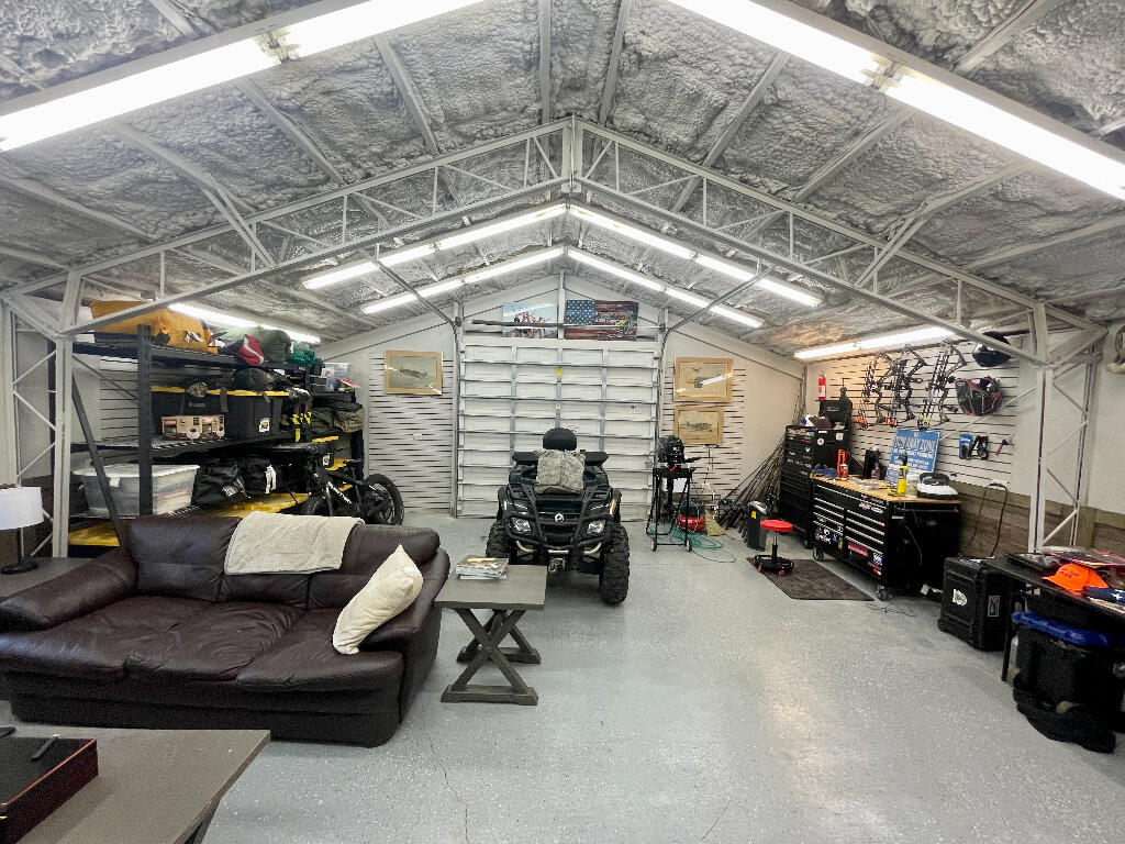 ROCKY BAYOU ESTATES 08B - Residential