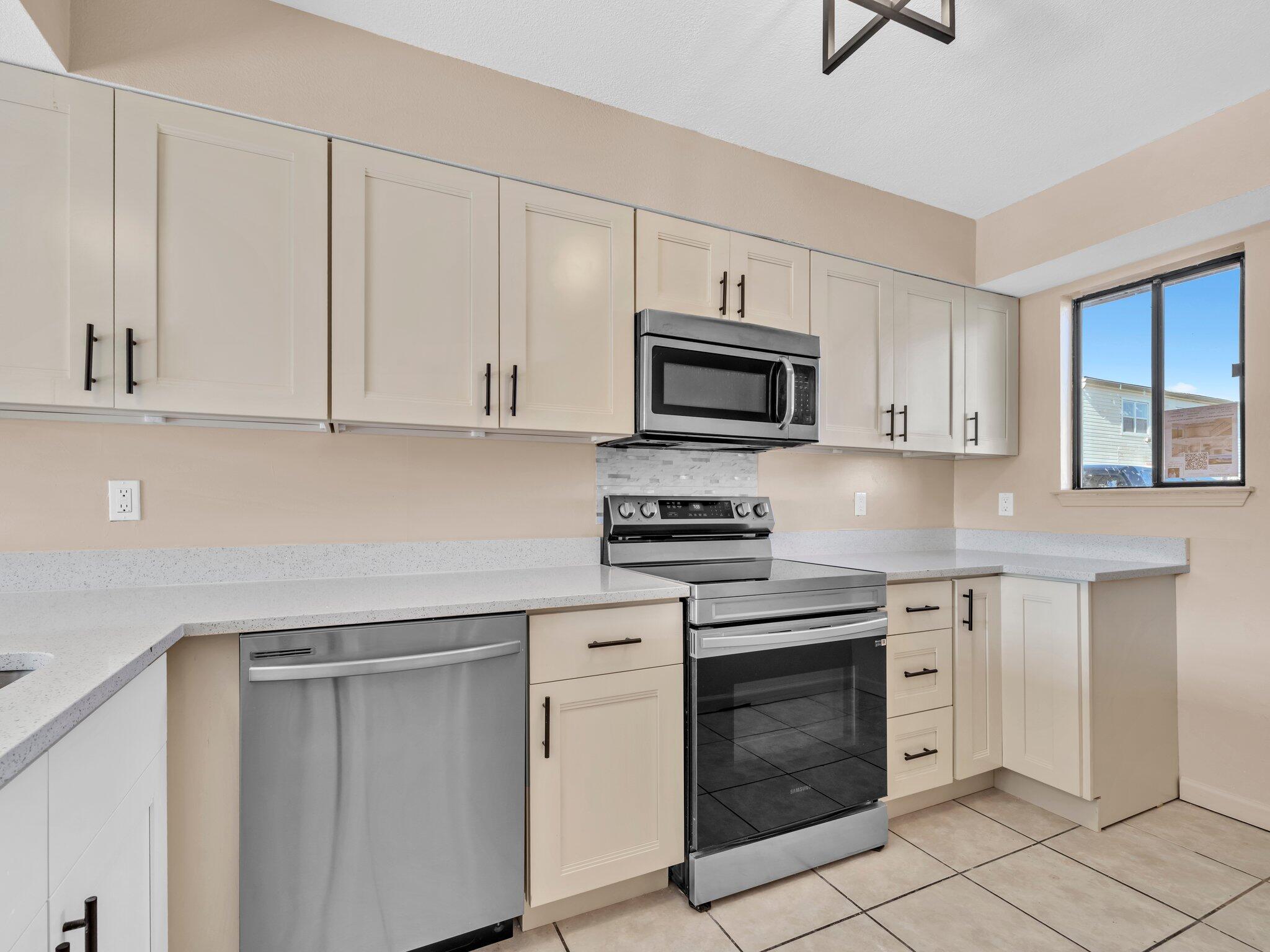 LEGION VILLAGE T/H - Residential