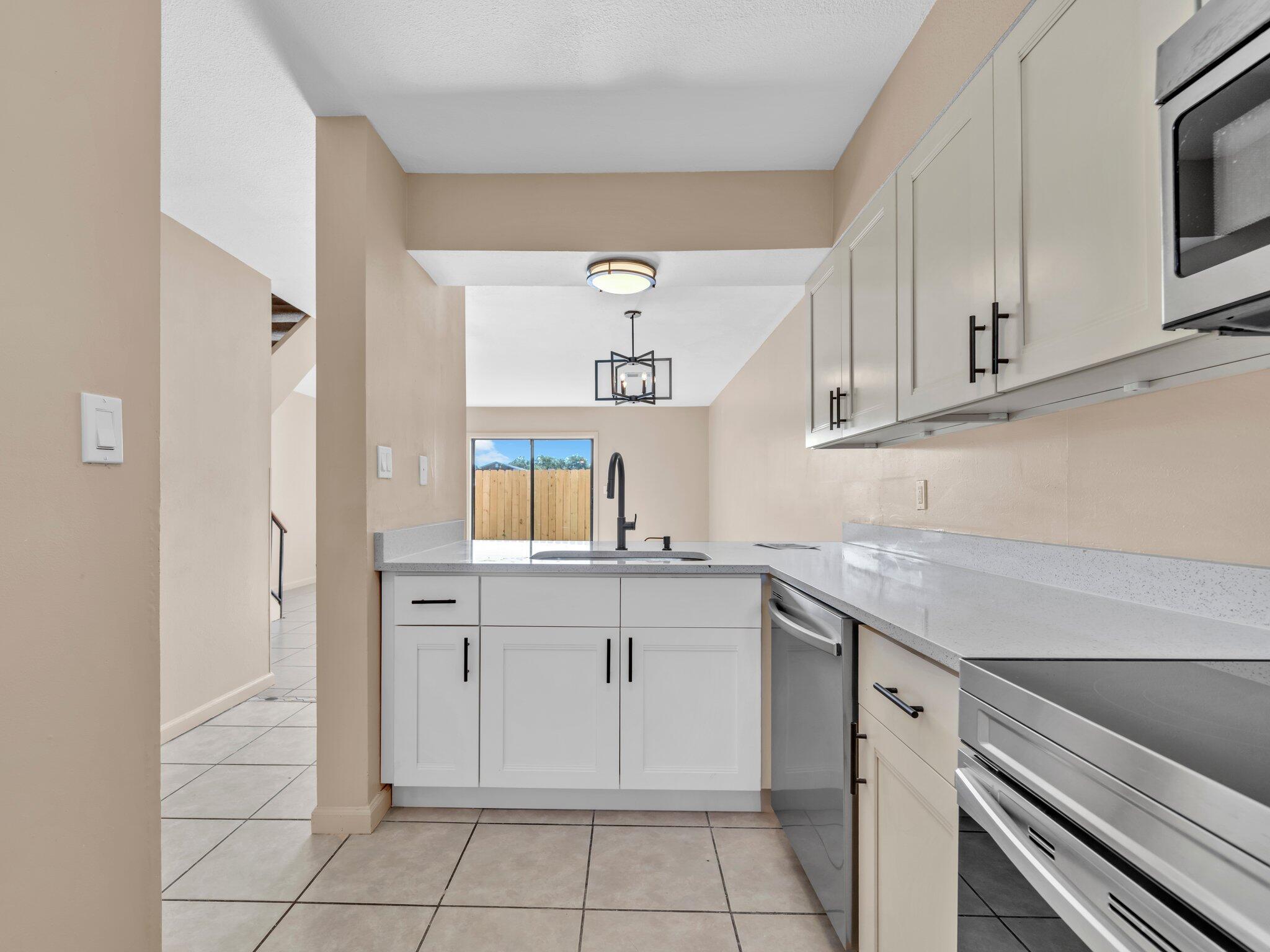 LEGION VILLAGE T/H - Residential