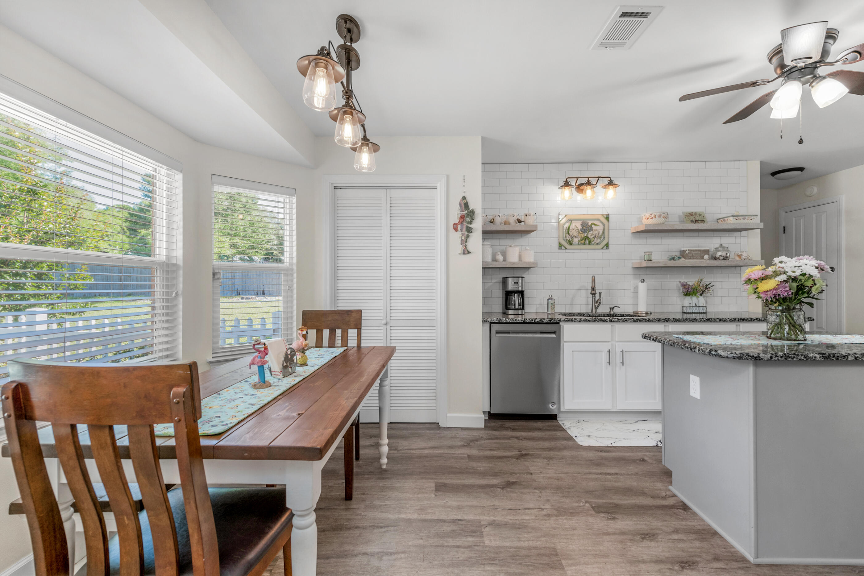 SHADOW OAK S/D - Residential