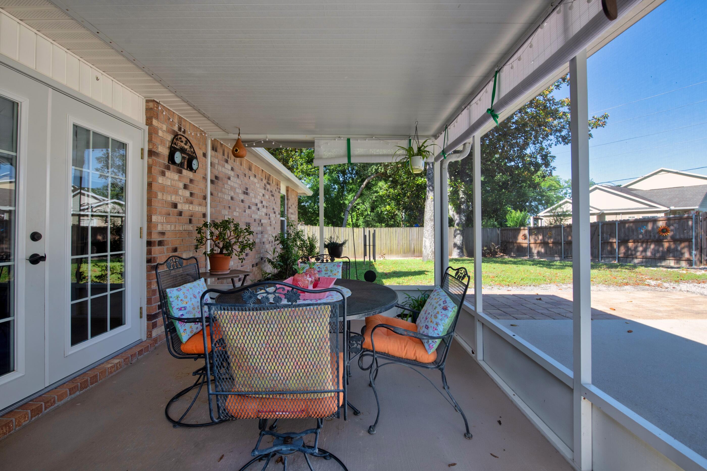 SHADOW OAK S/D - Residential