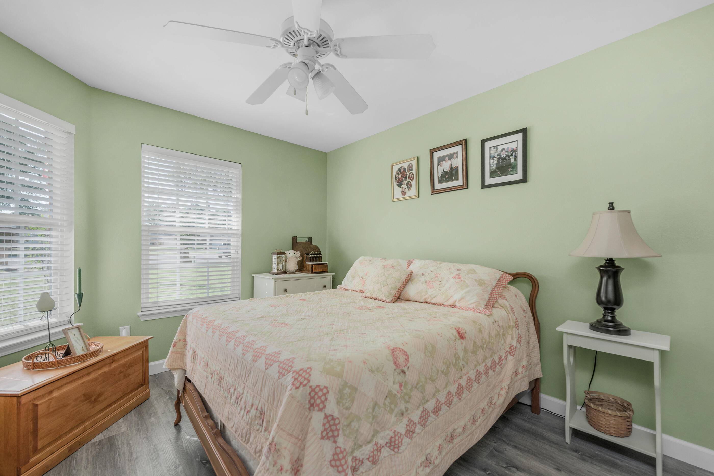 SHADOW OAK S/D - Residential