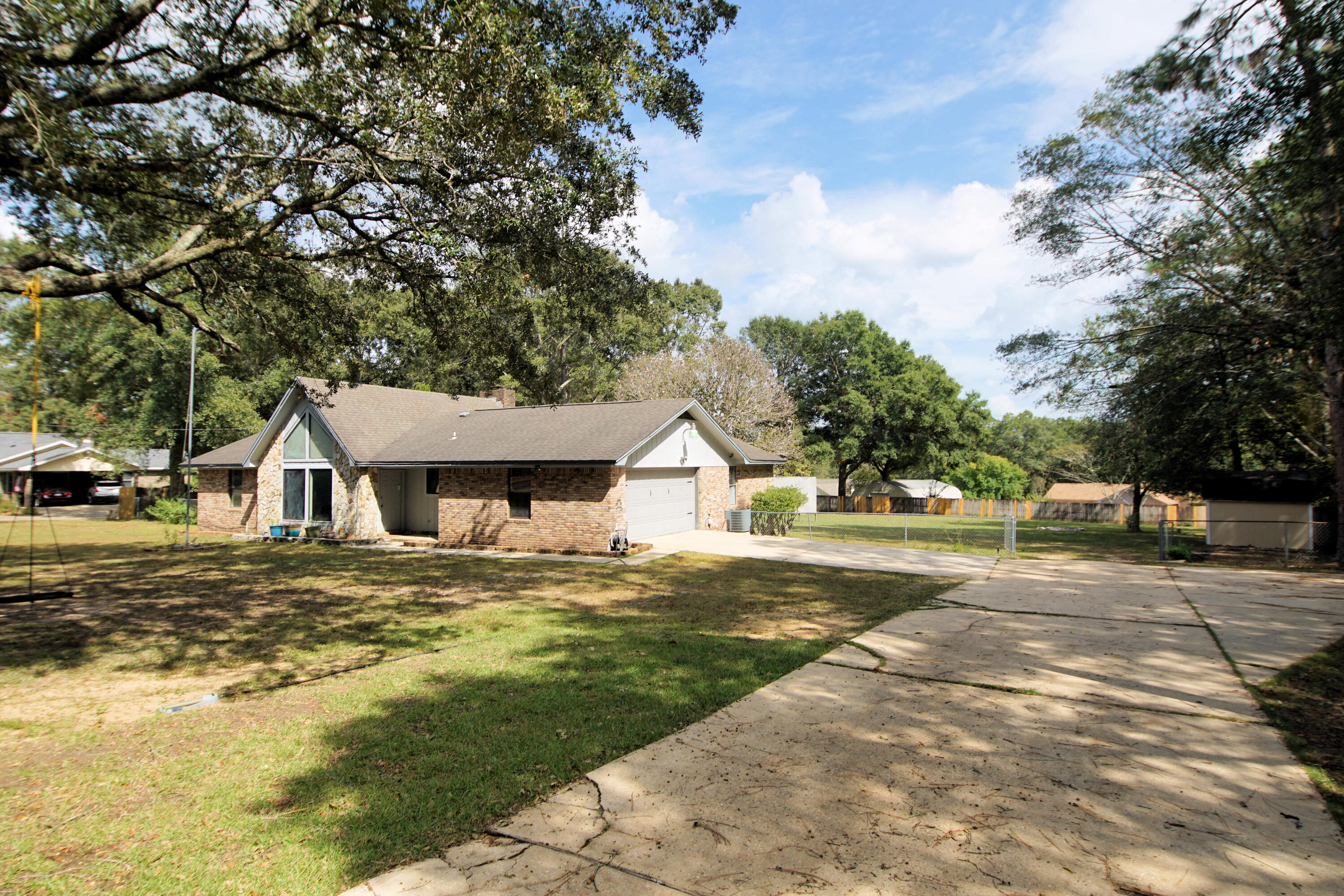 Crestview suburb - Residential