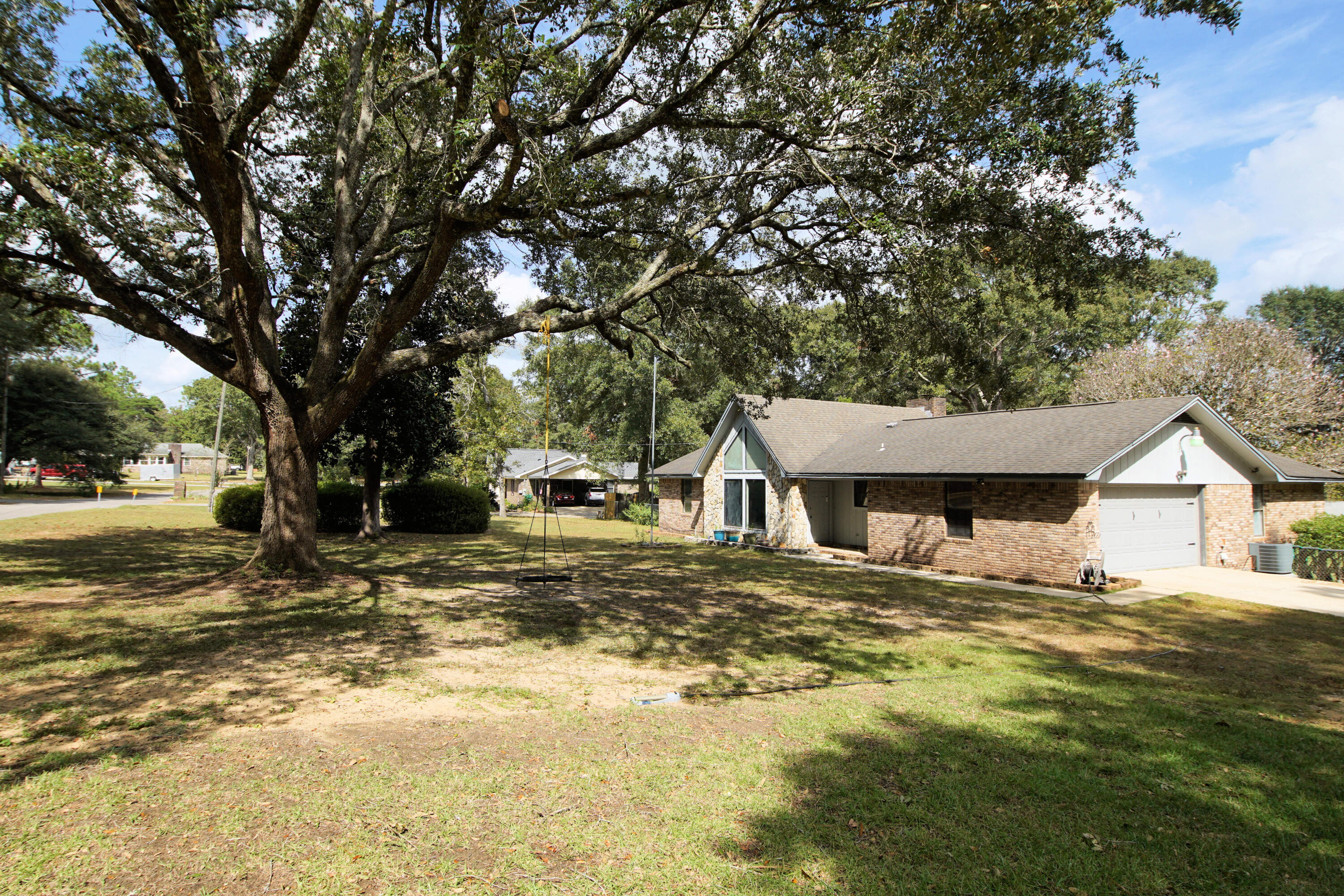 Crestview suburb - Residential