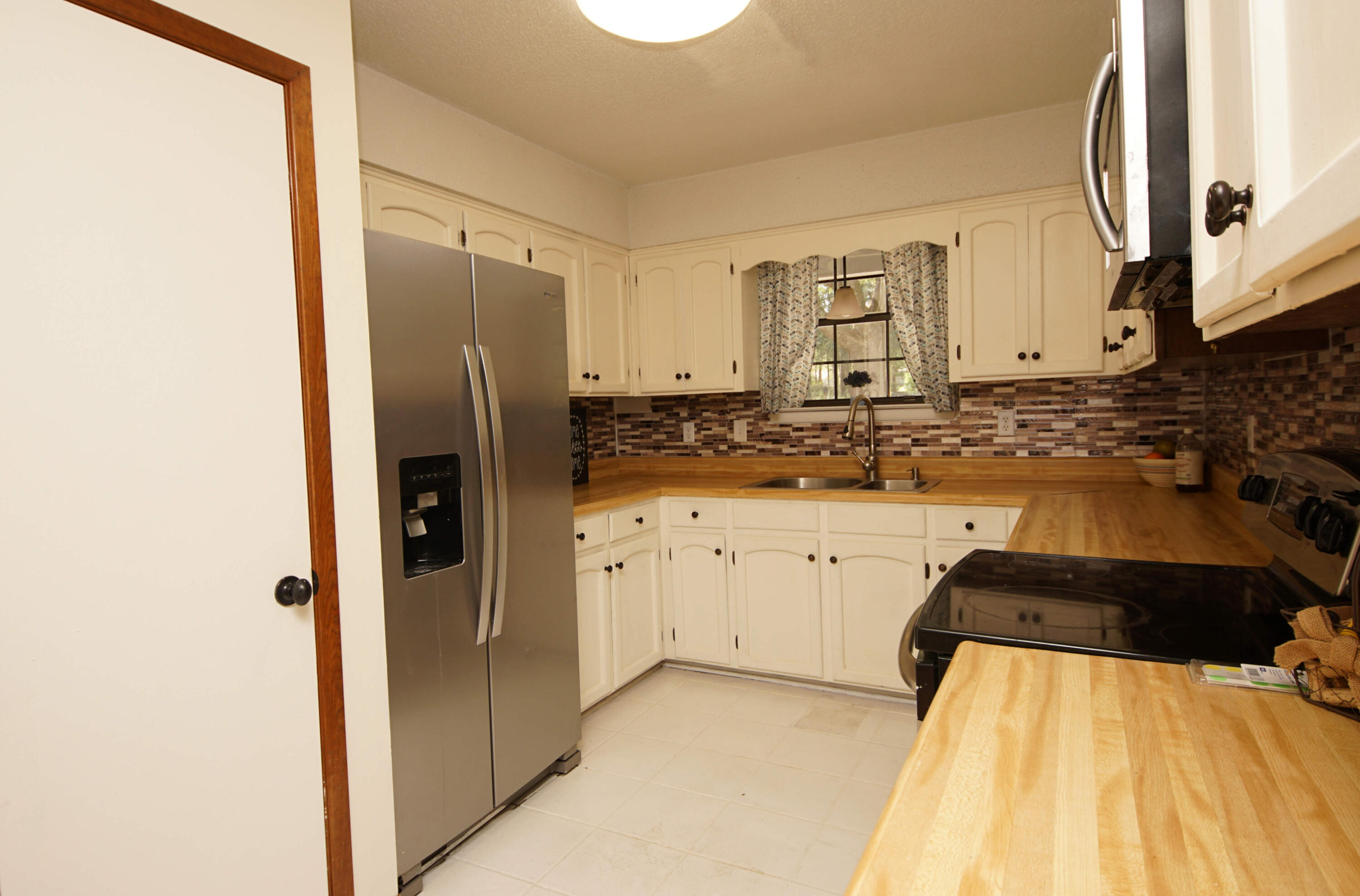 Crestview suburb - Residential