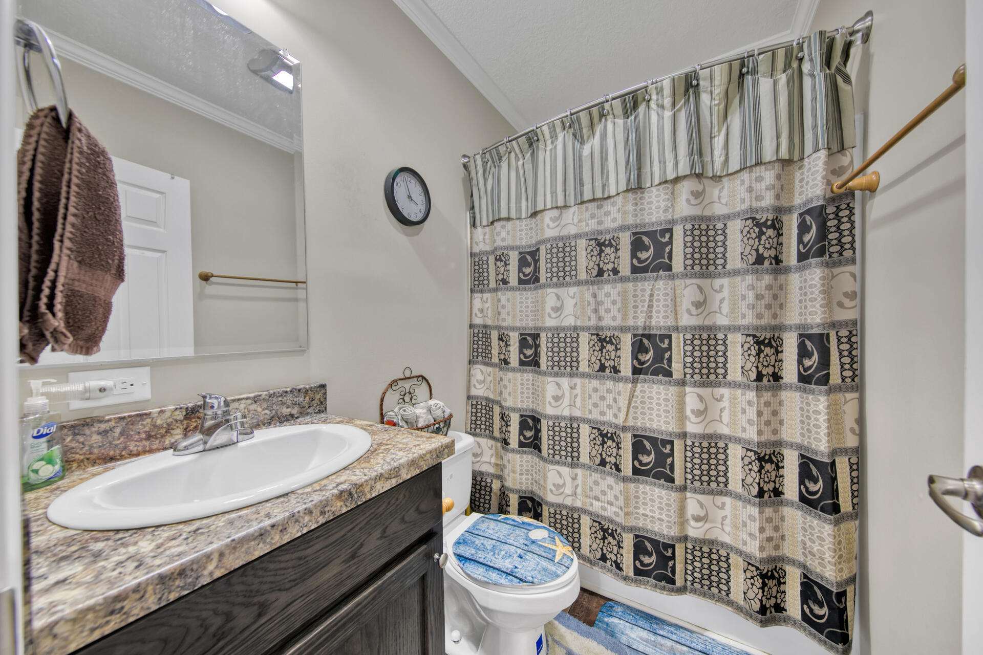 OAKWOOD HILLS UNIT 1 - Residential