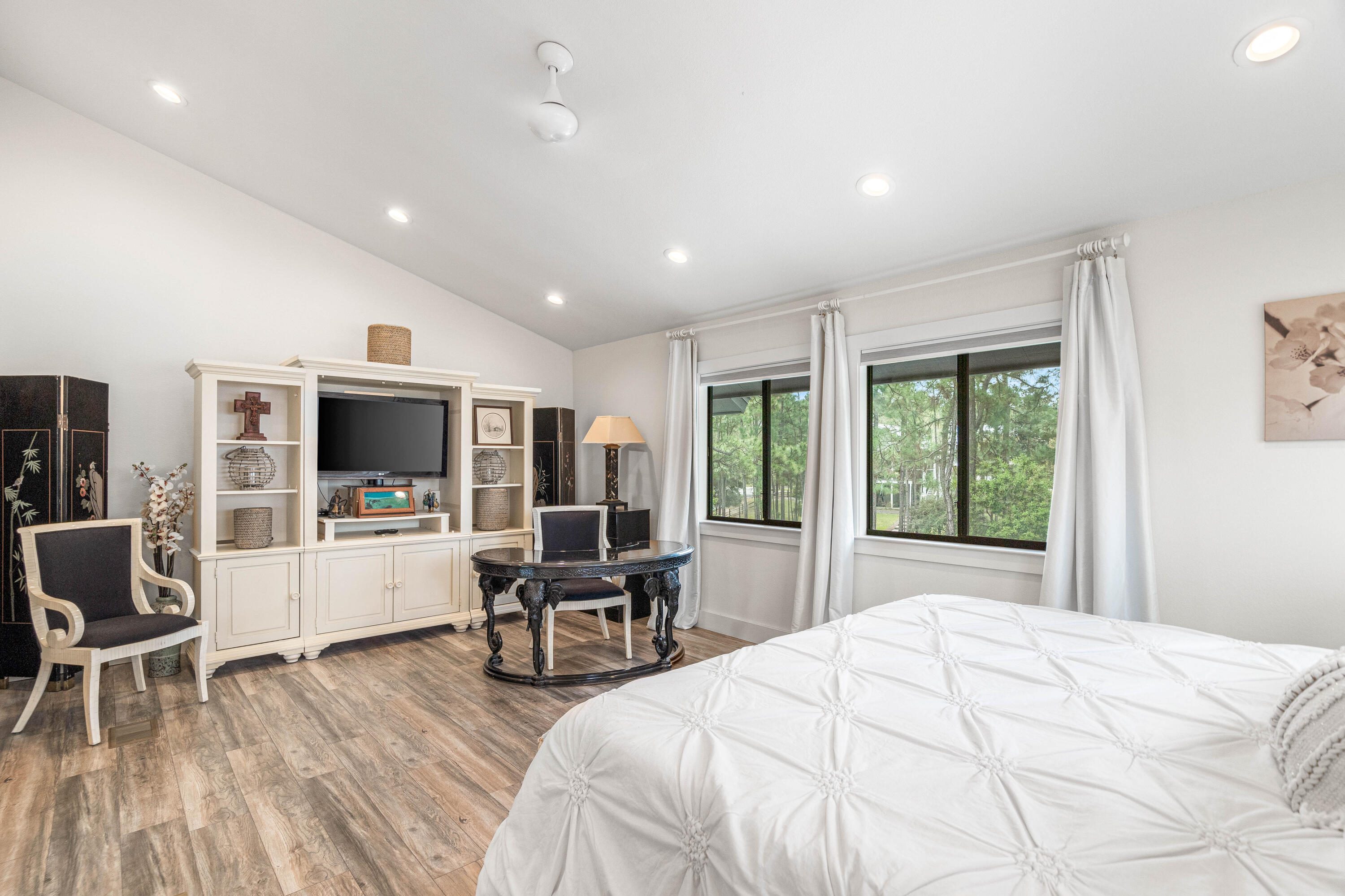 LAKEWOOD OF SEAGROVE BEACH - Residential