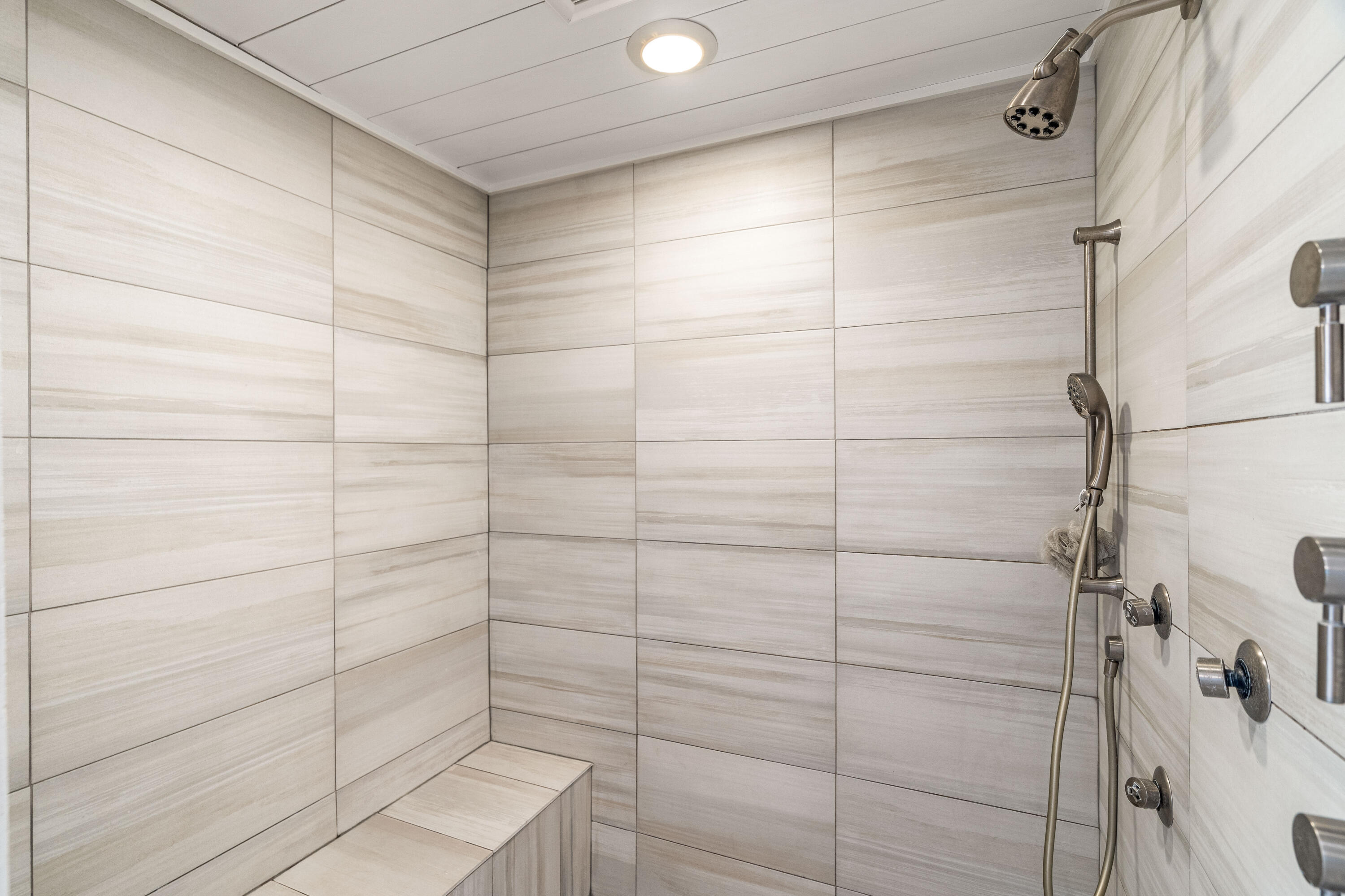 LAKEWOOD OF SEAGROVE BEACH - Residential