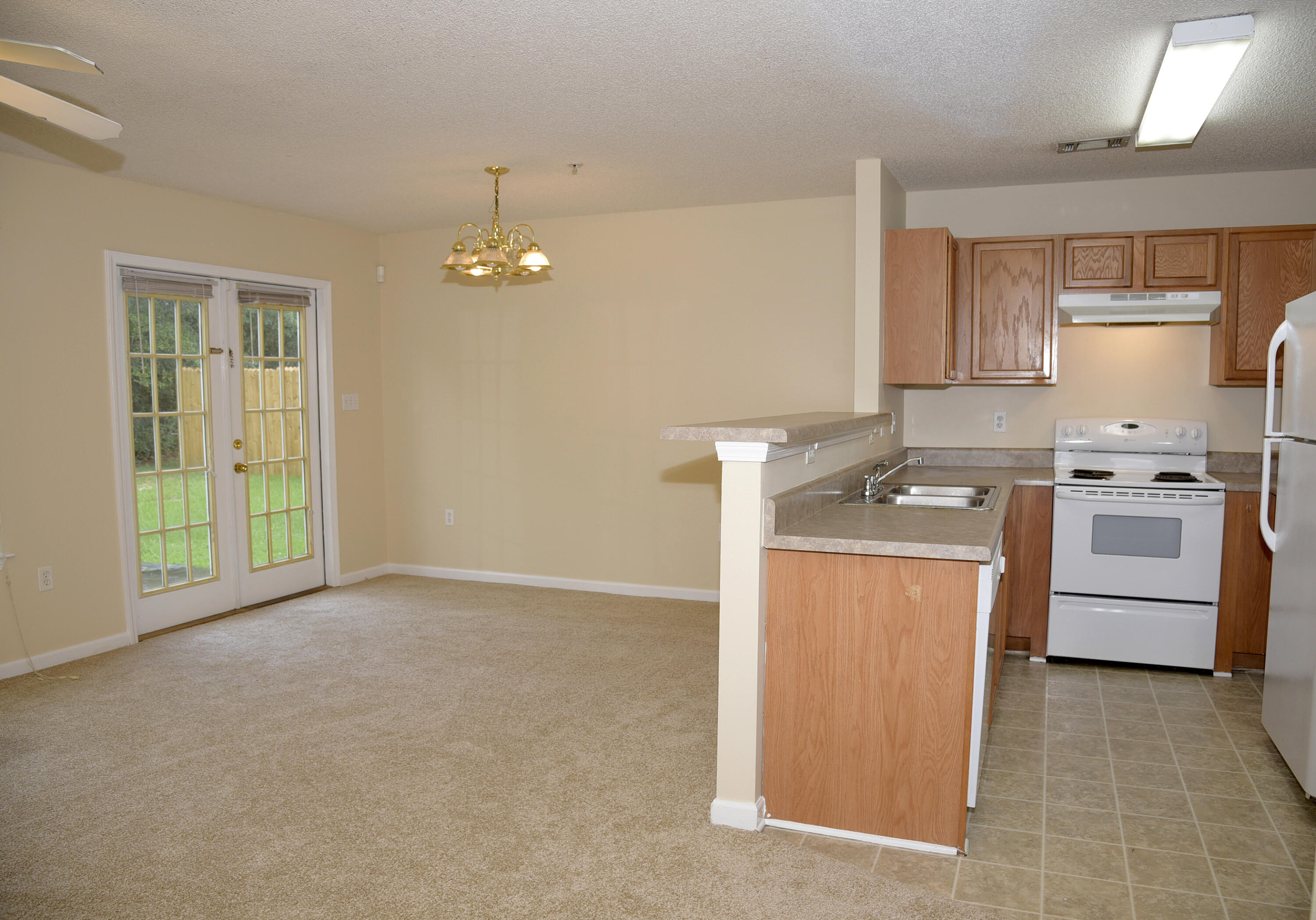 Rolling Pines S/D - Residential