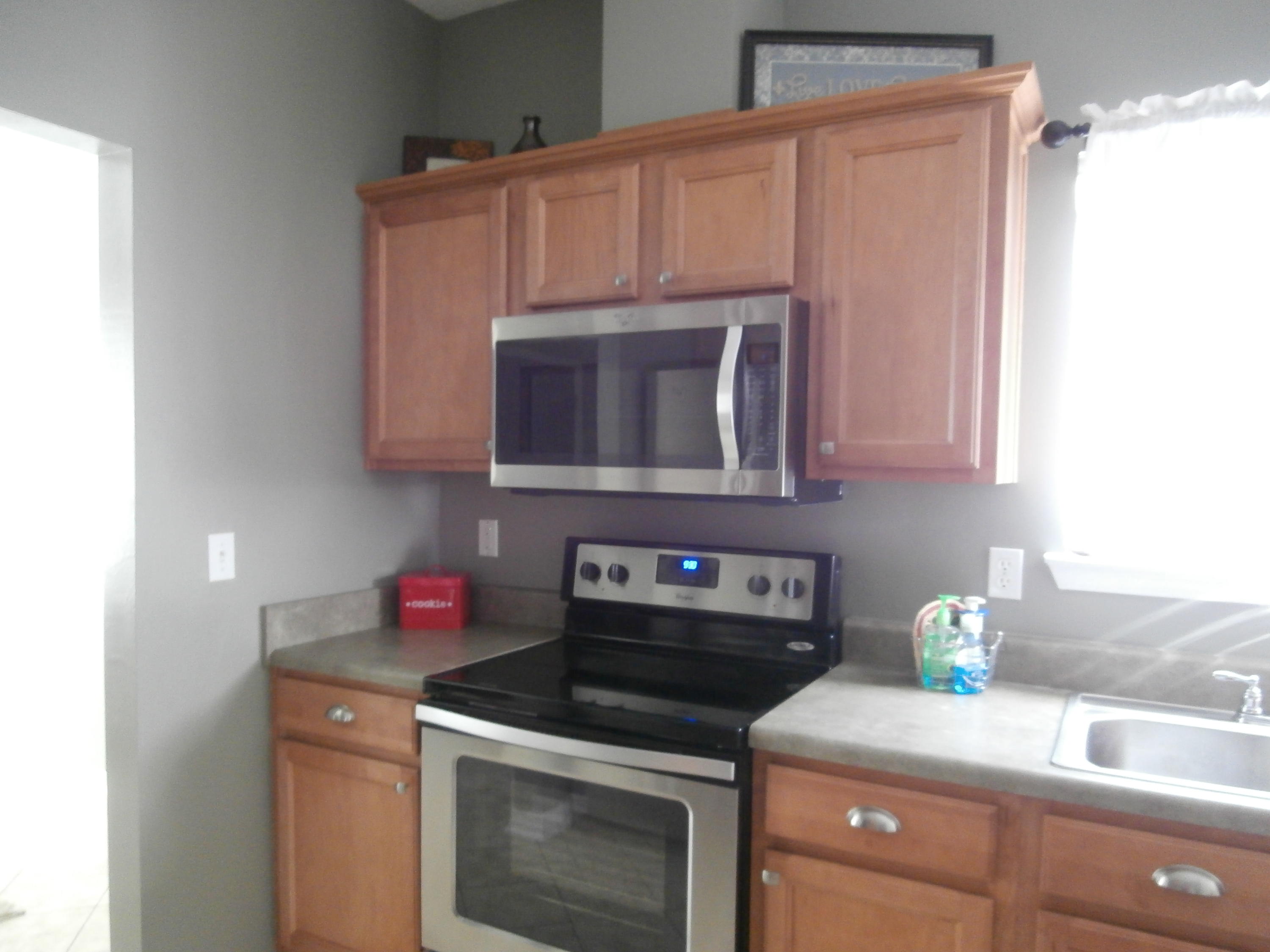 SHADOW LAKES - Residential