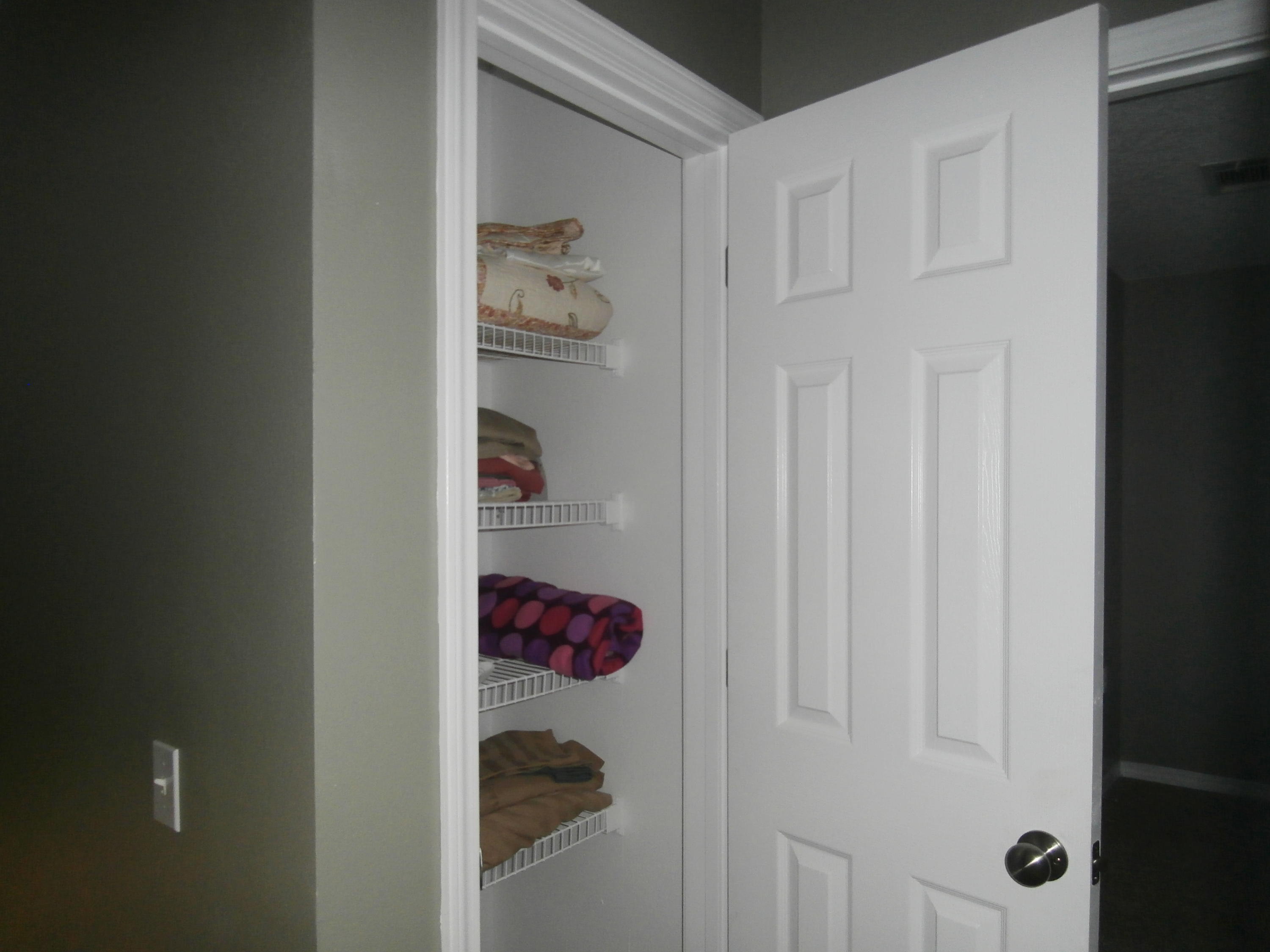 SHADOW LAKES - Residential