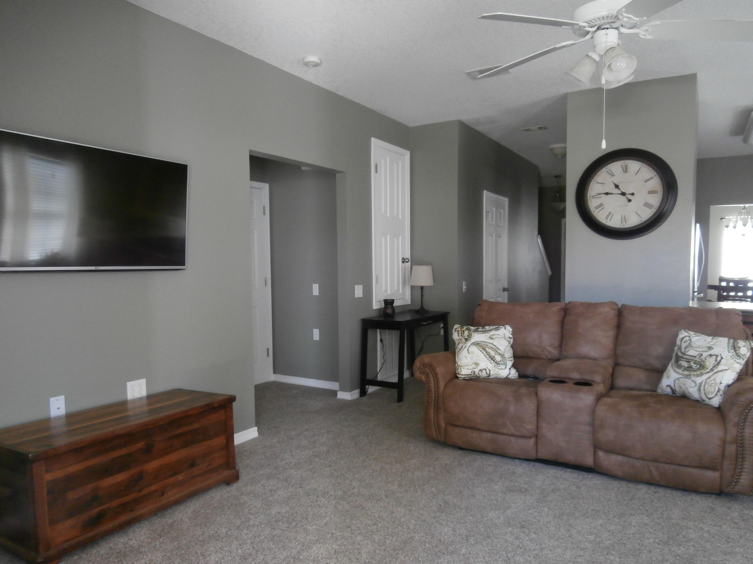 SHADOW LAKES - Residential