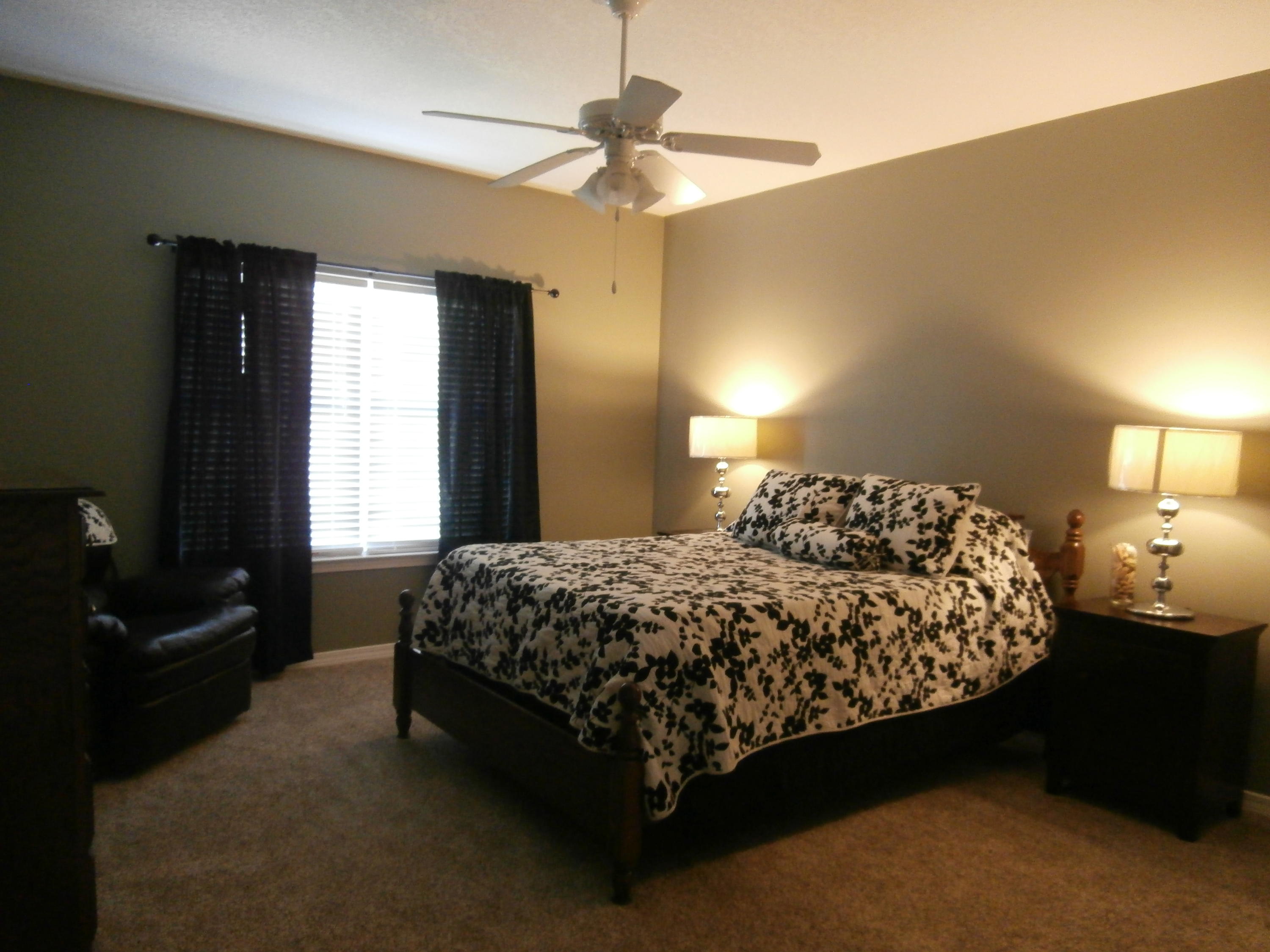 SHADOW LAKES - Residential