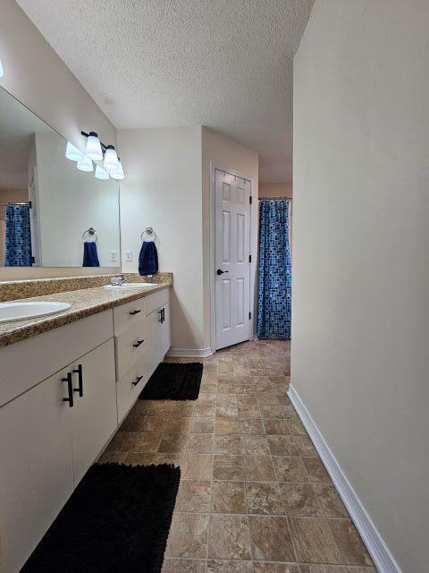 COUNTRYVIEW ESTATES 4TH ADDN - Residential Lease