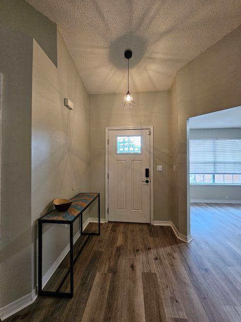 COUNTRYVIEW ESTATES 4TH ADDN - Residential Lease