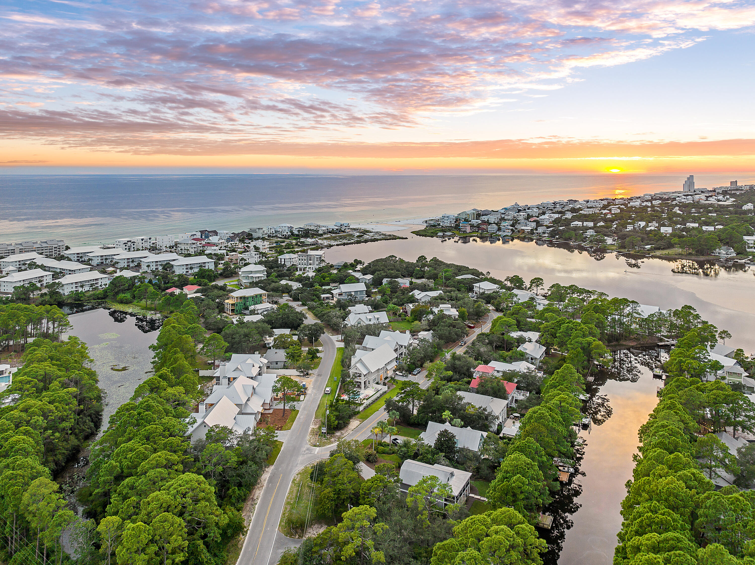 EASTERN LAKE EST - Residential