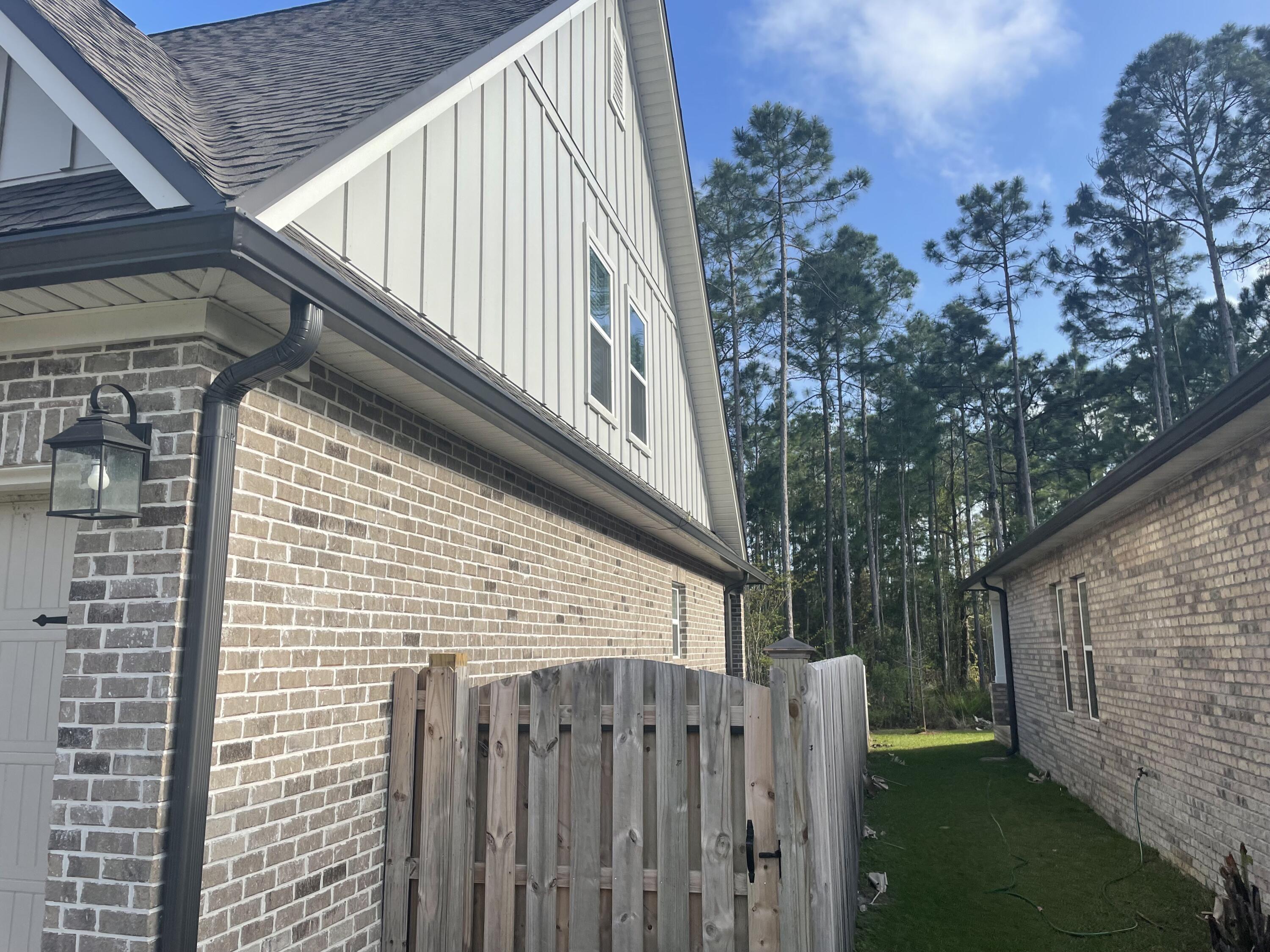 MARINA VILLAGE - Residential