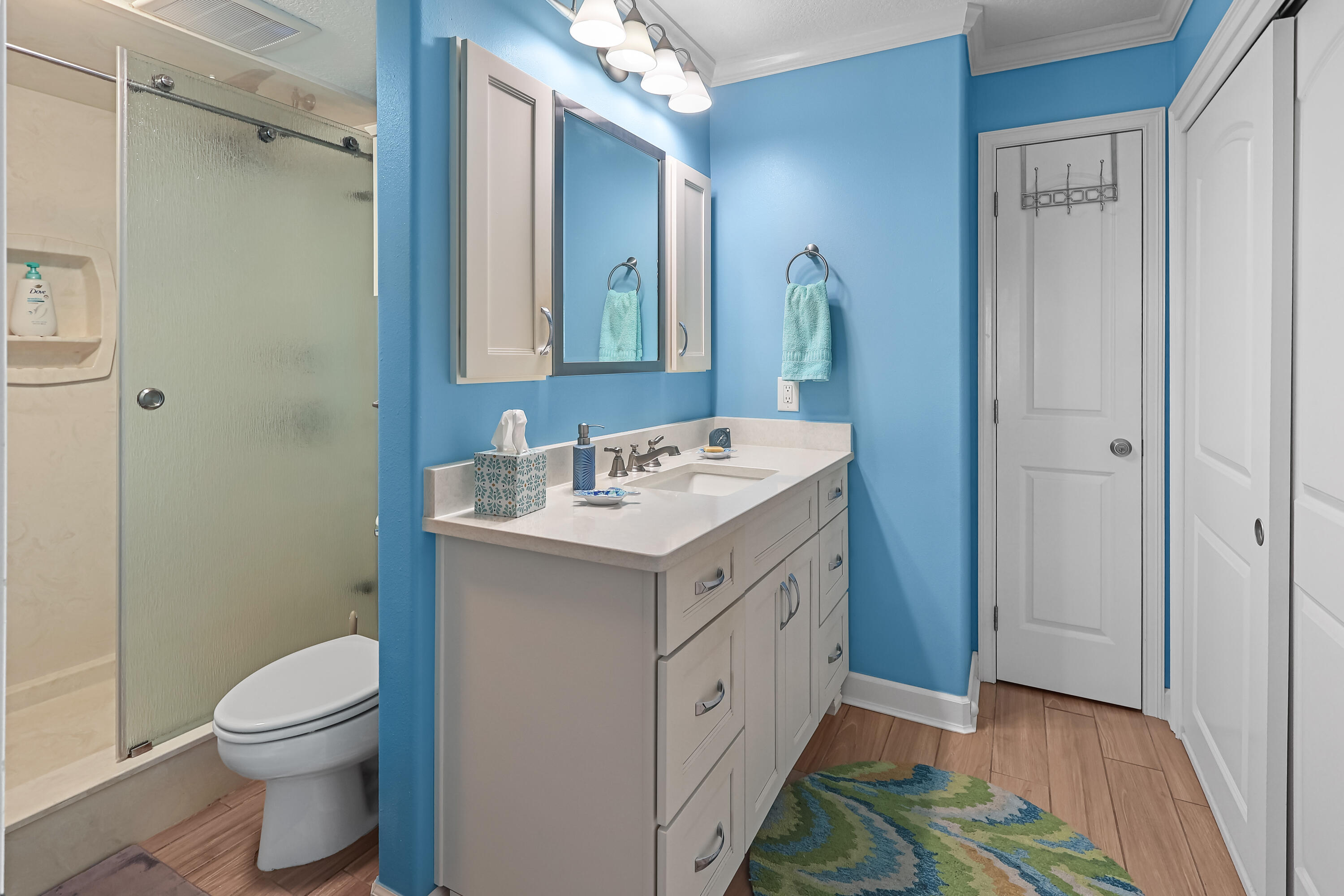 EL MATADOR CONDO - Residential