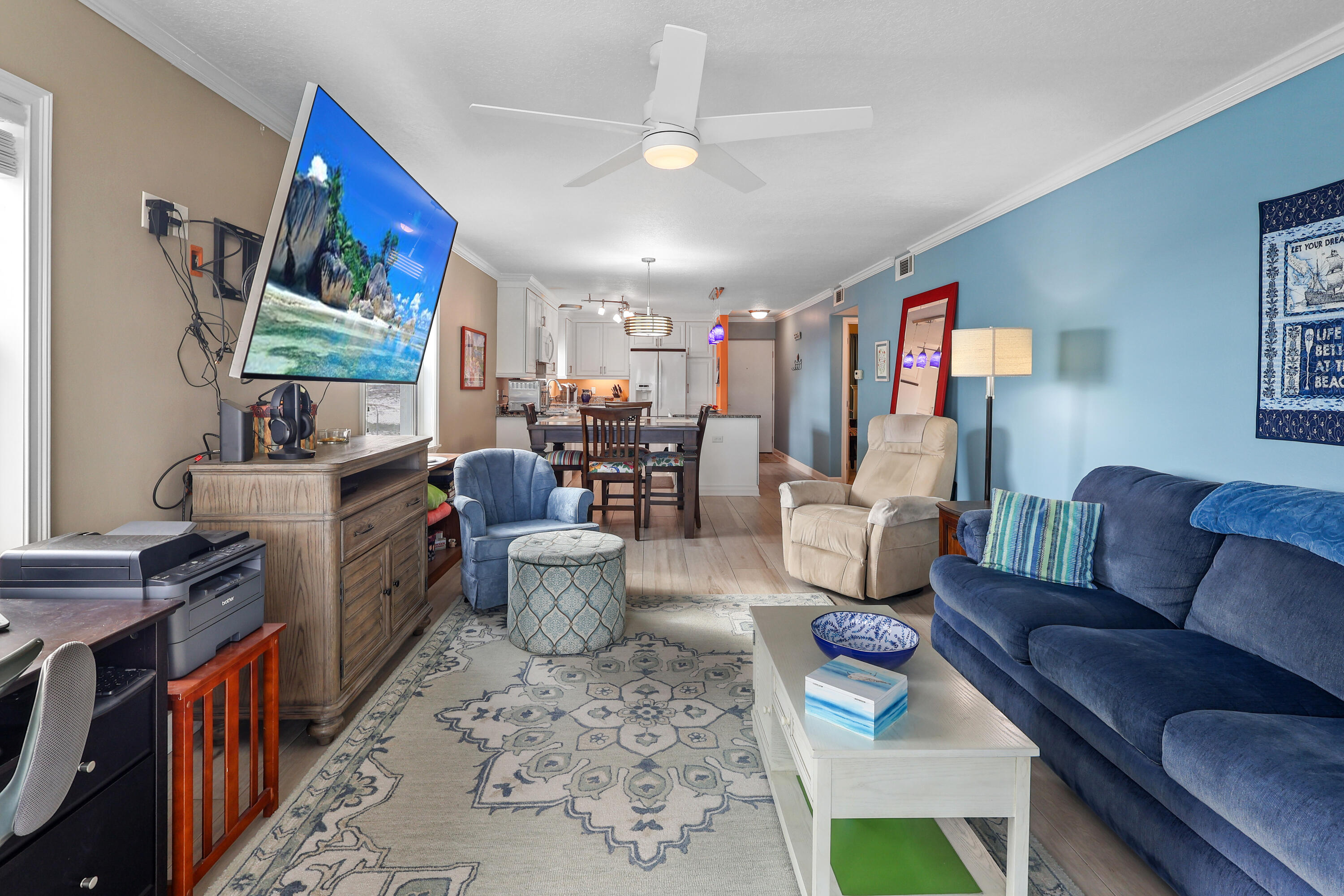 EL MATADOR CONDO - Residential