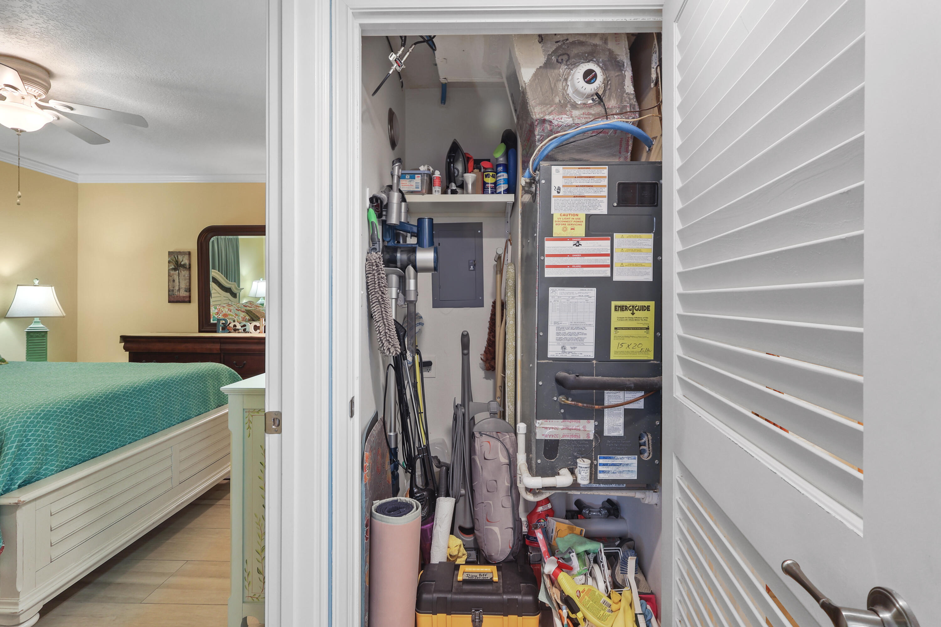 EL MATADOR CONDO - Residential