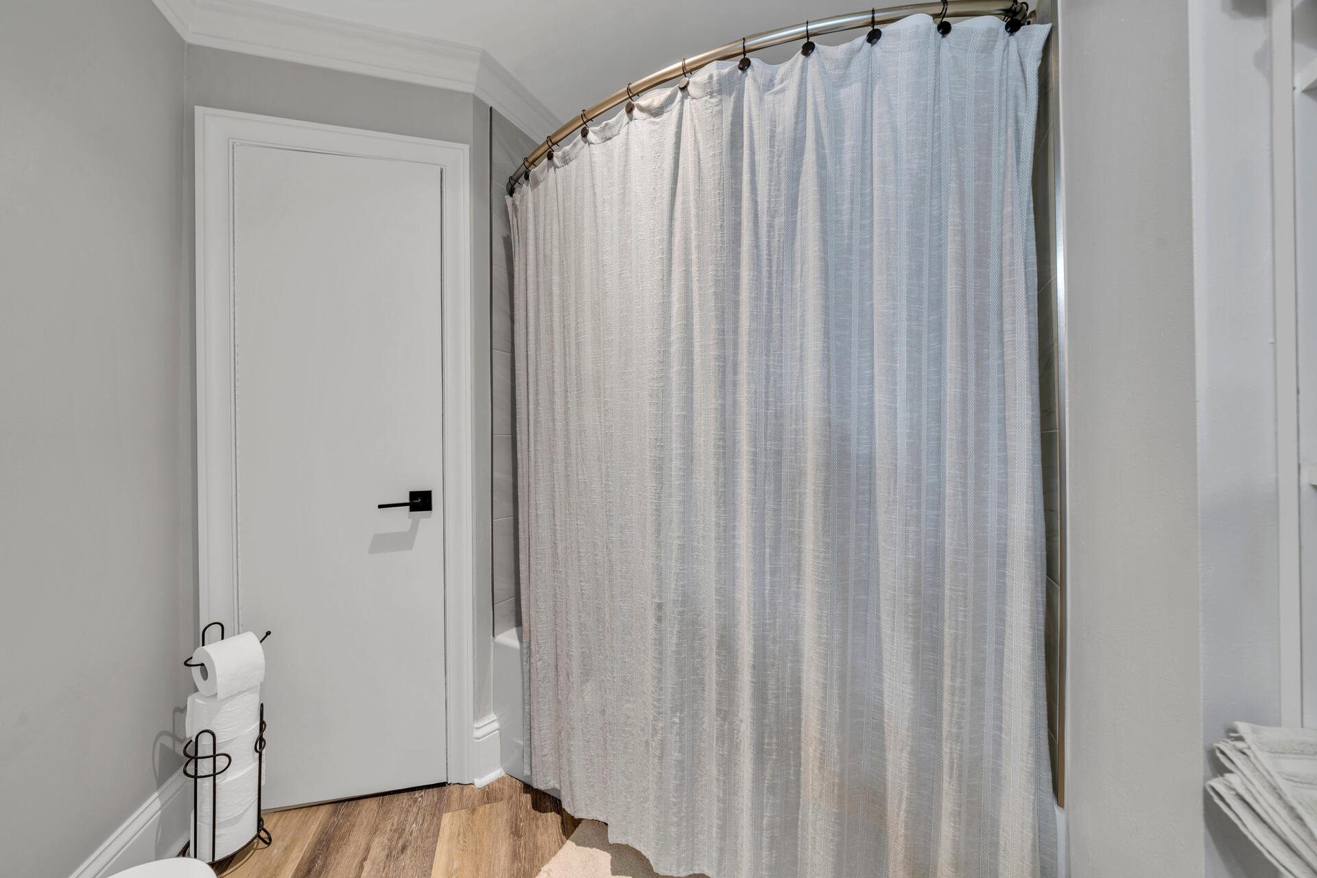 EAST PASS TOWERS CONDO PH 2 - Residential