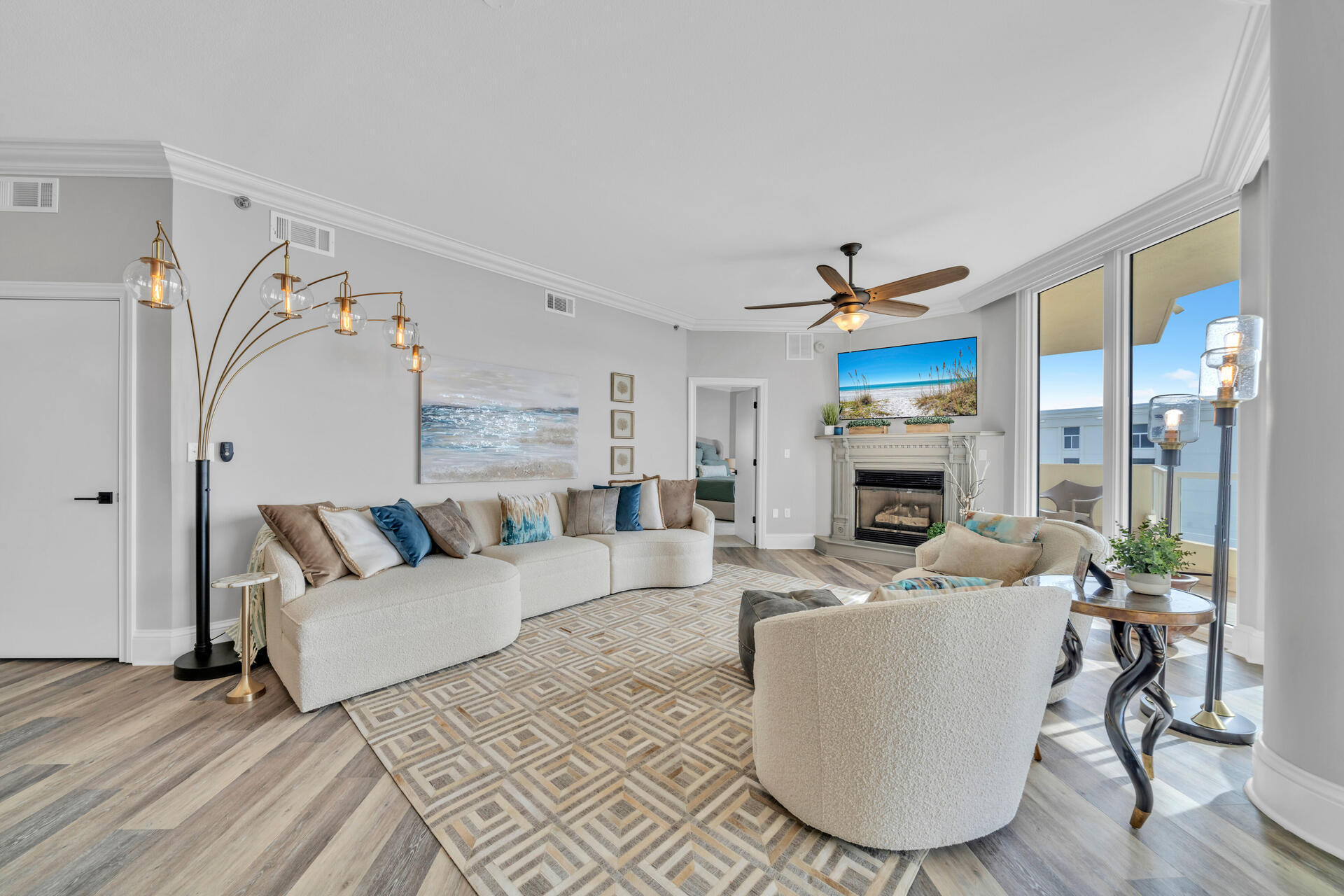 EAST PASS TOWERS CONDO PH 2 - Residential