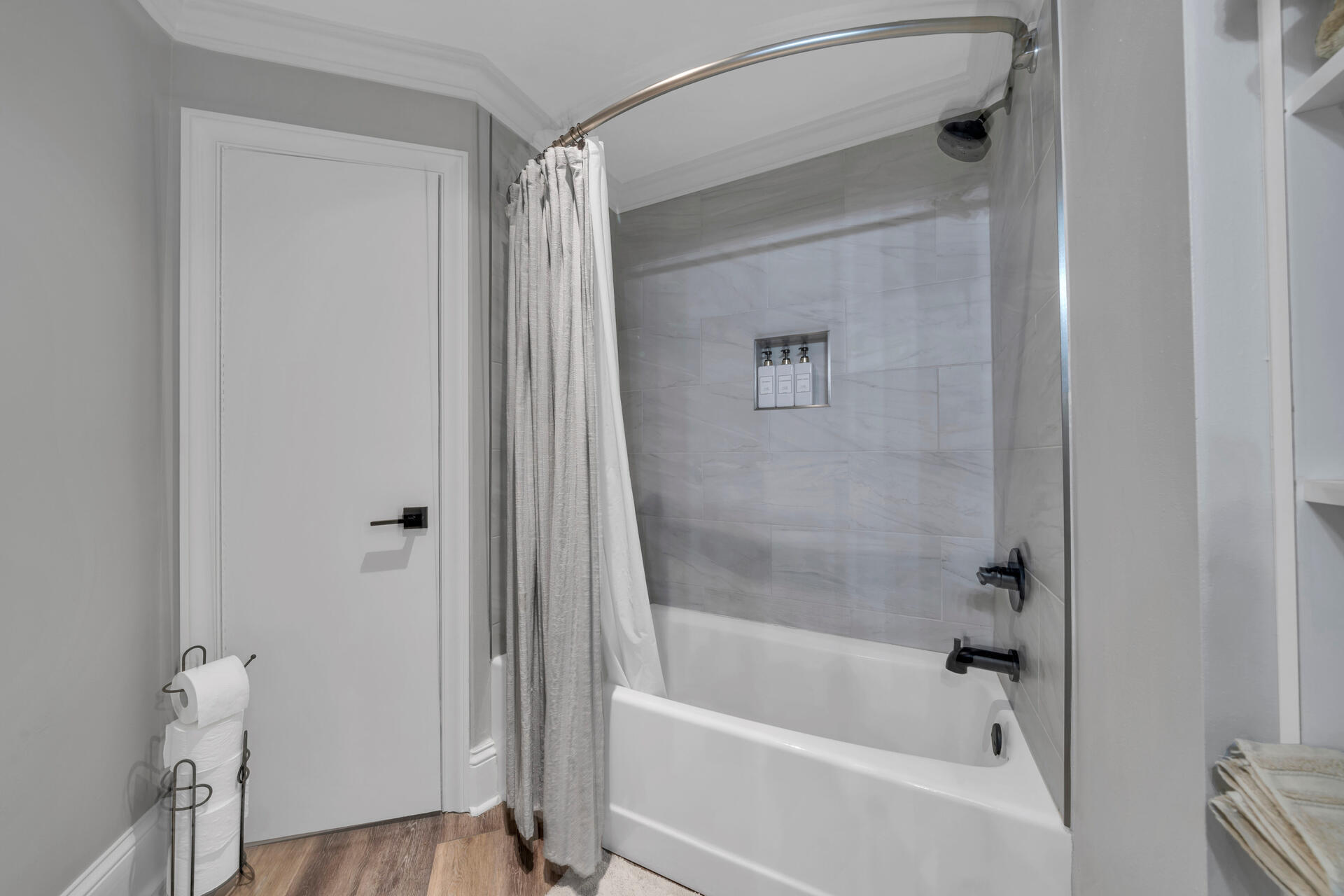 EAST PASS TOWERS CONDO PH 2 - Residential