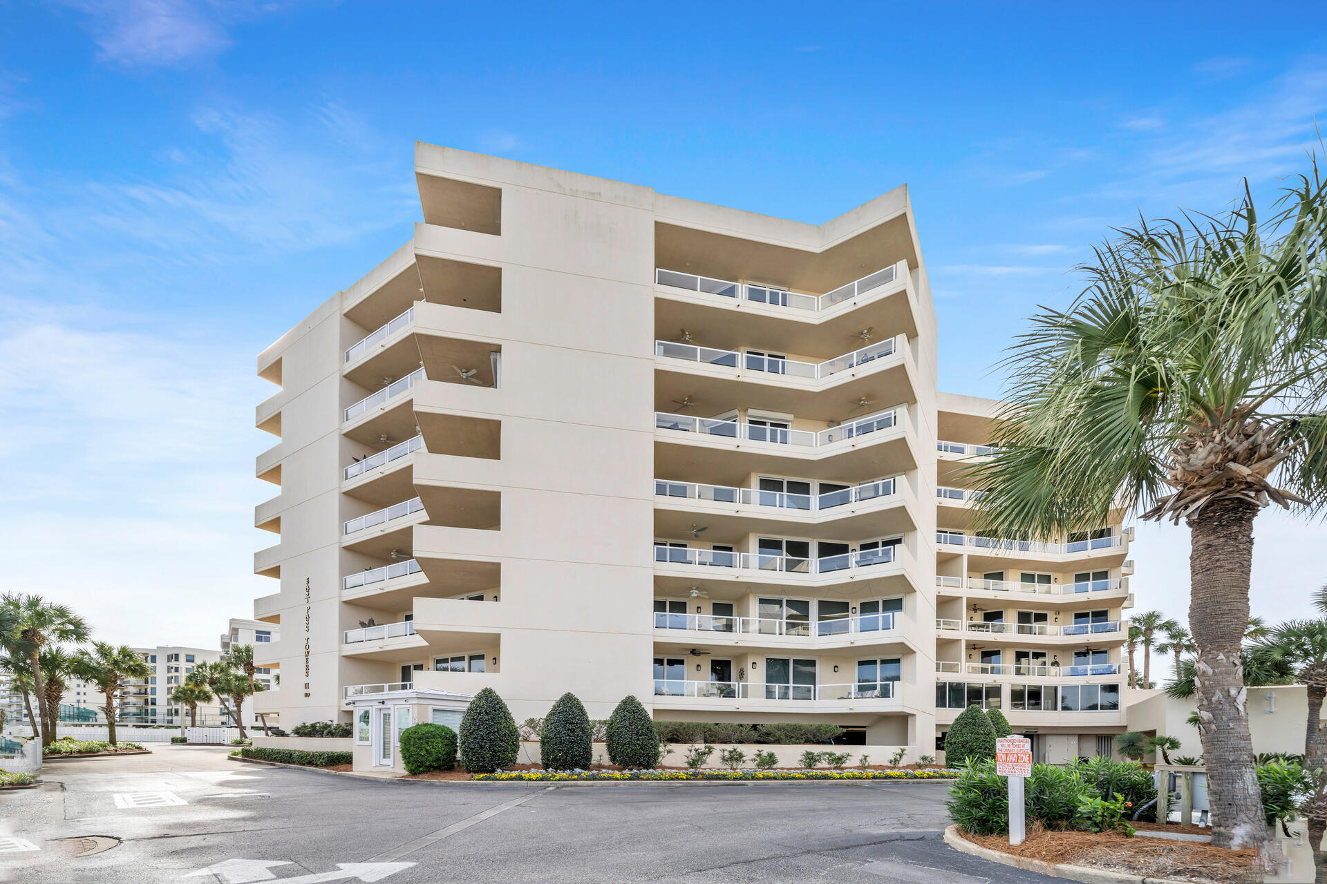 EAST PASS TOWERS CONDO PH 2 - Residential