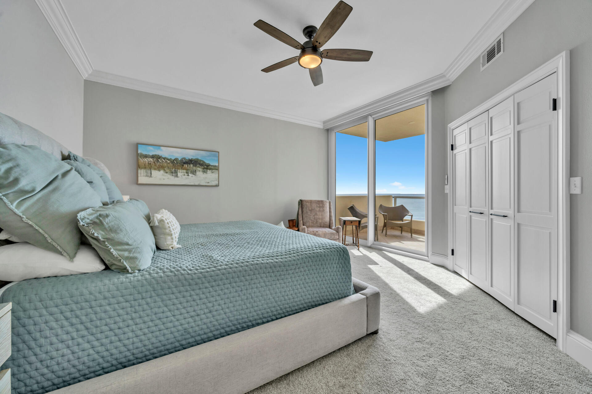 EAST PASS TOWERS CONDO PH 2 - Residential