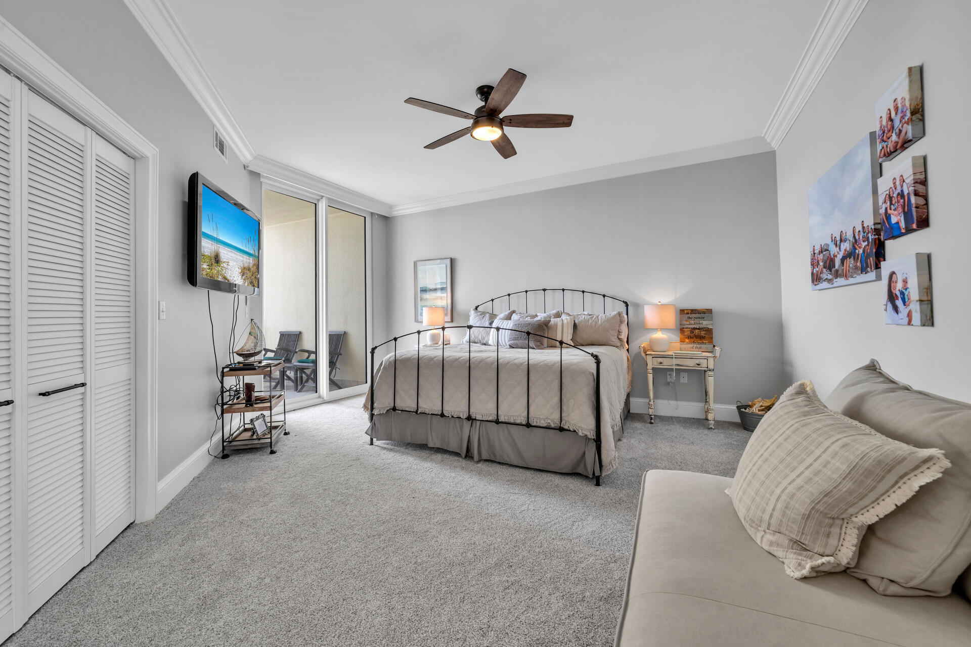 EAST PASS TOWERS CONDO PH 2 - Residential