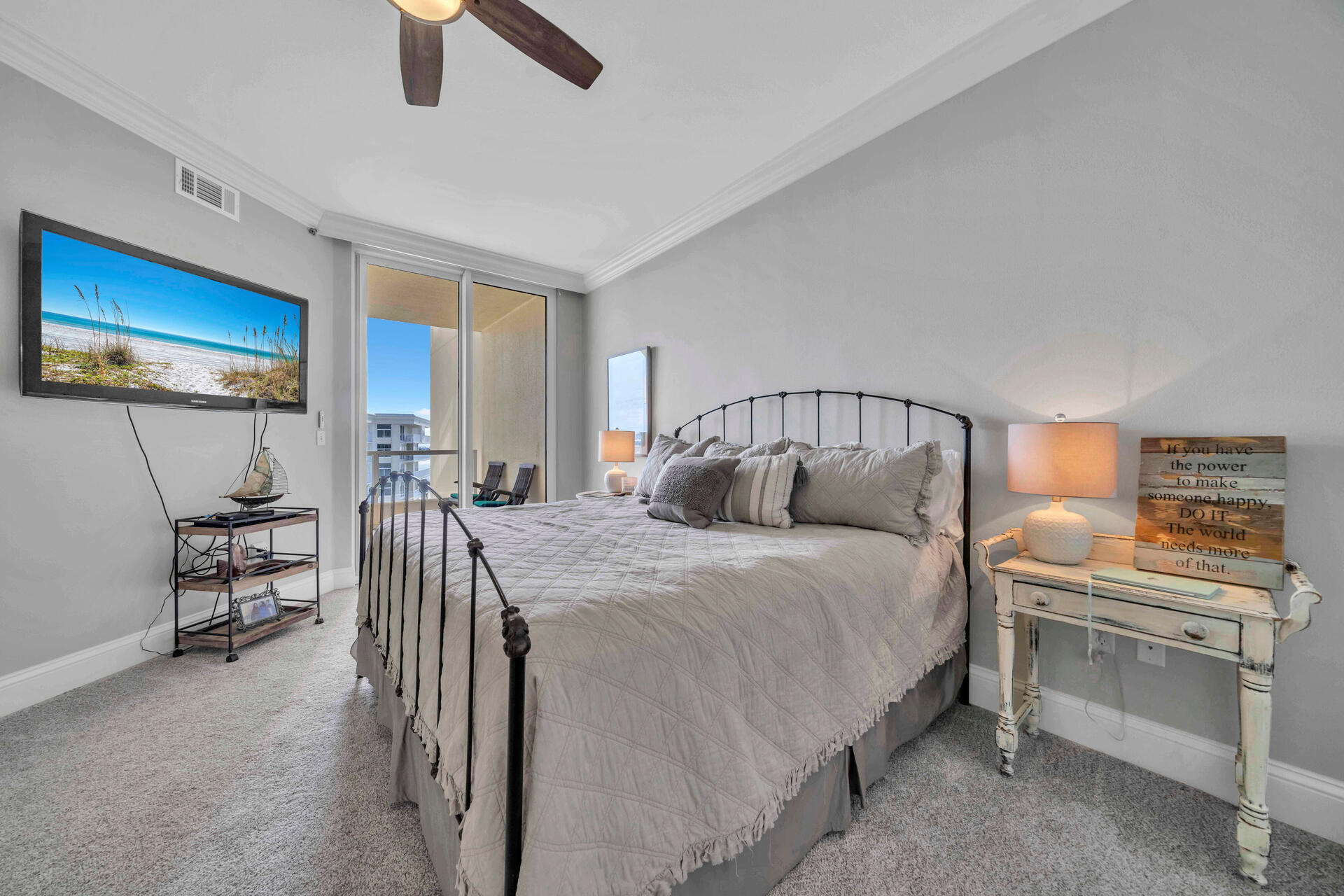 EAST PASS TOWERS CONDO PH 2 - Residential