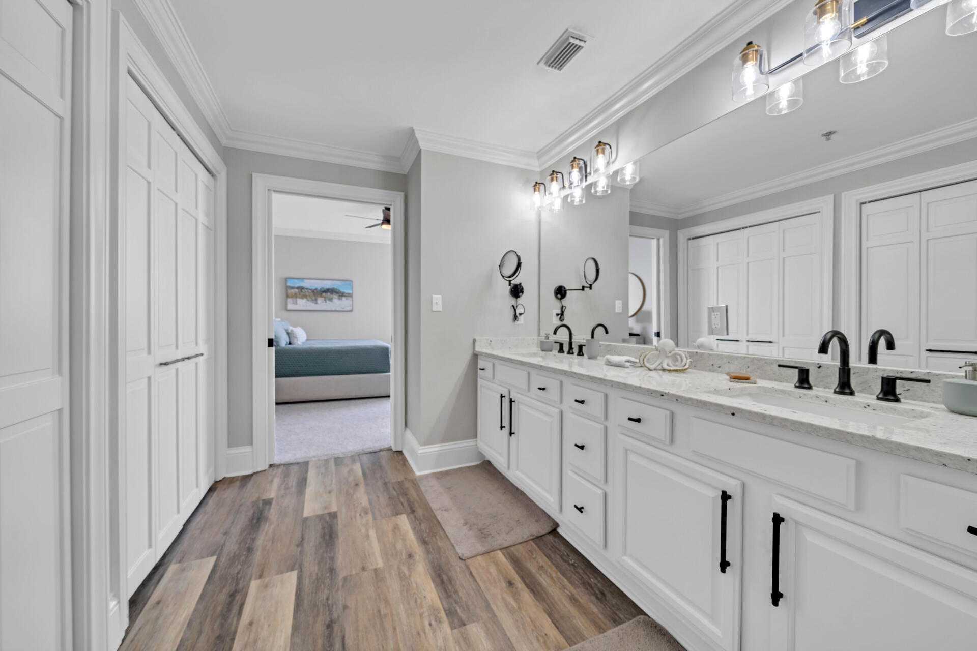 EAST PASS TOWERS CONDO PH 2 - Residential