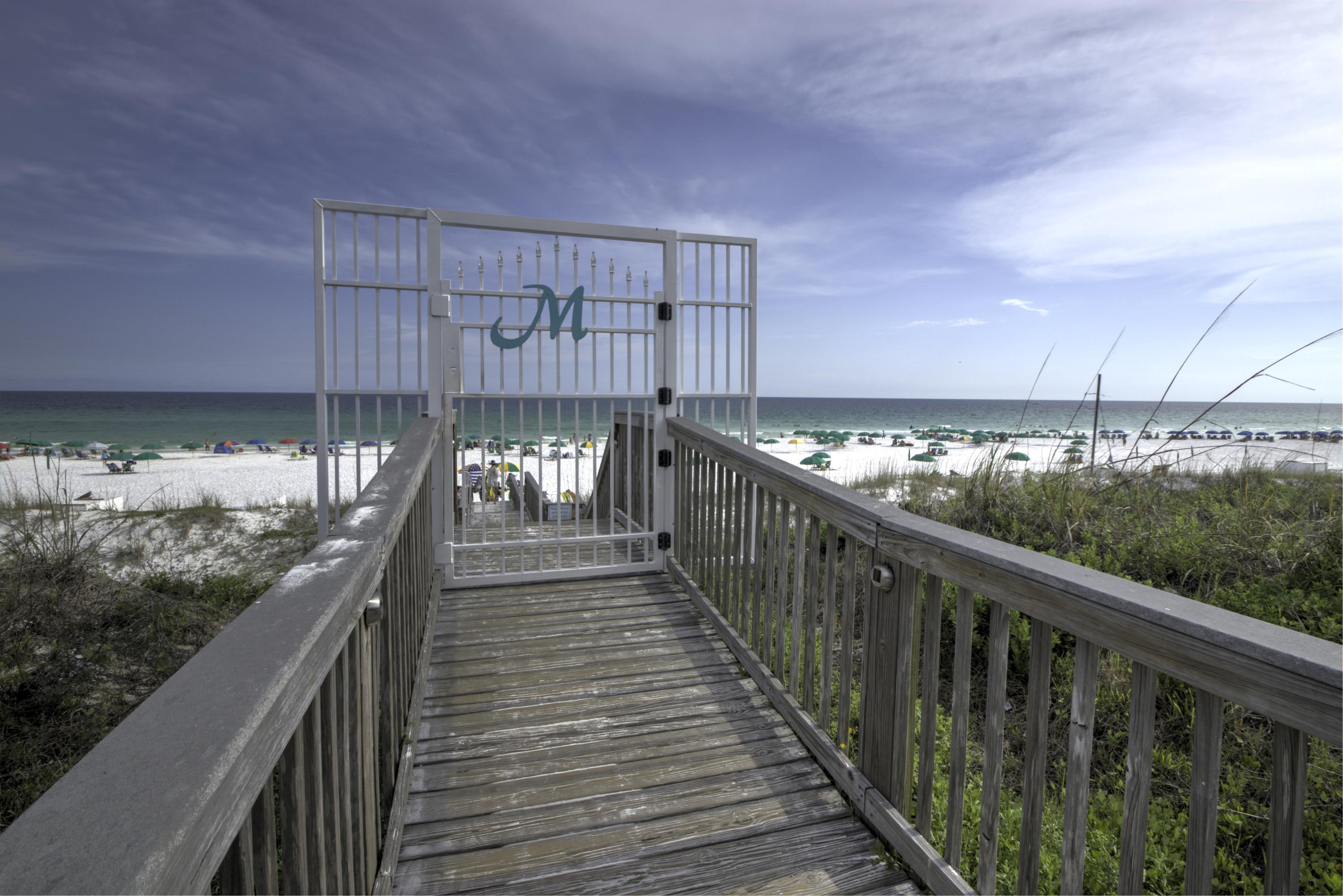 MARAVILLA CONDO 2 - Residential