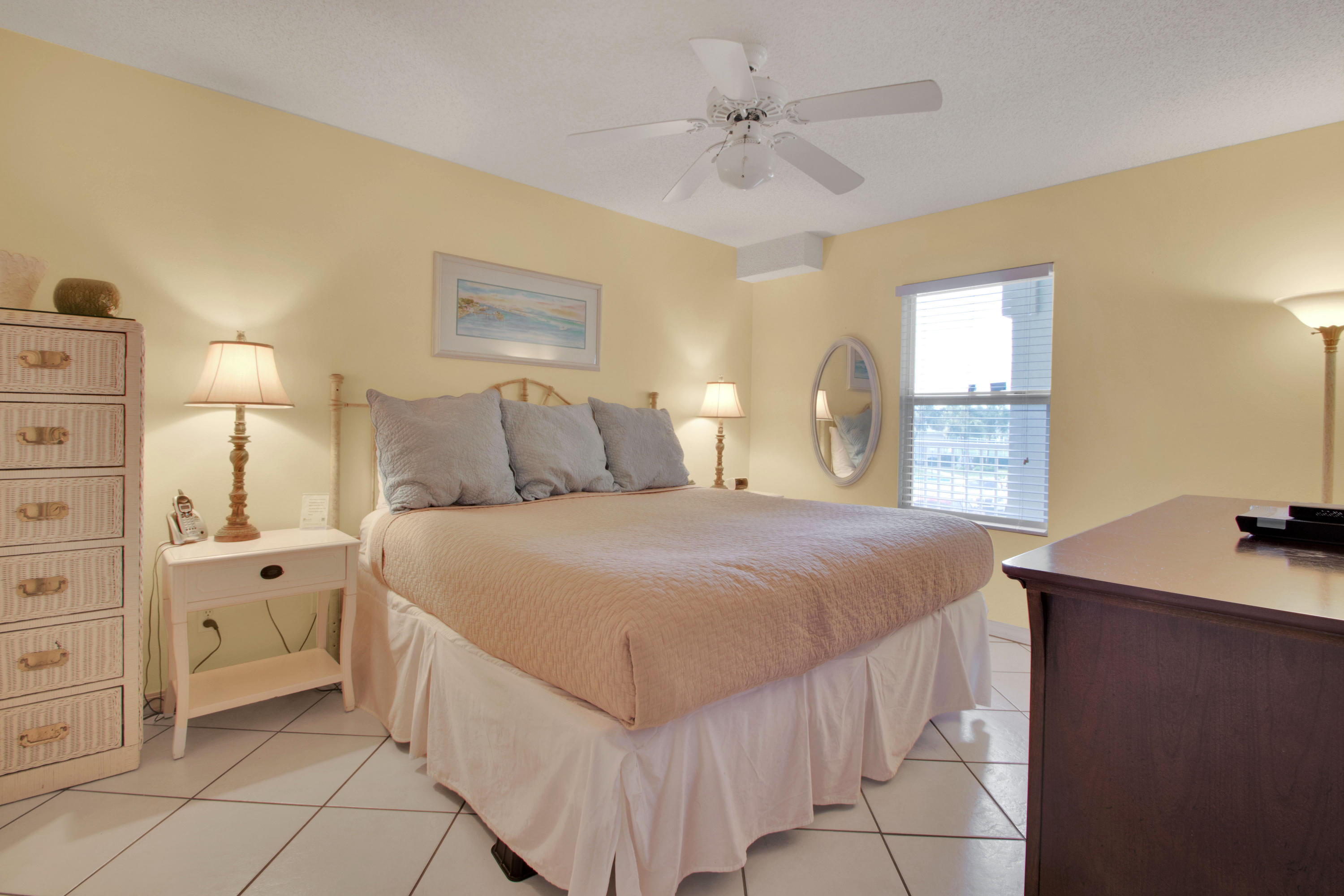 MARAVILLA CONDO 2 - Residential