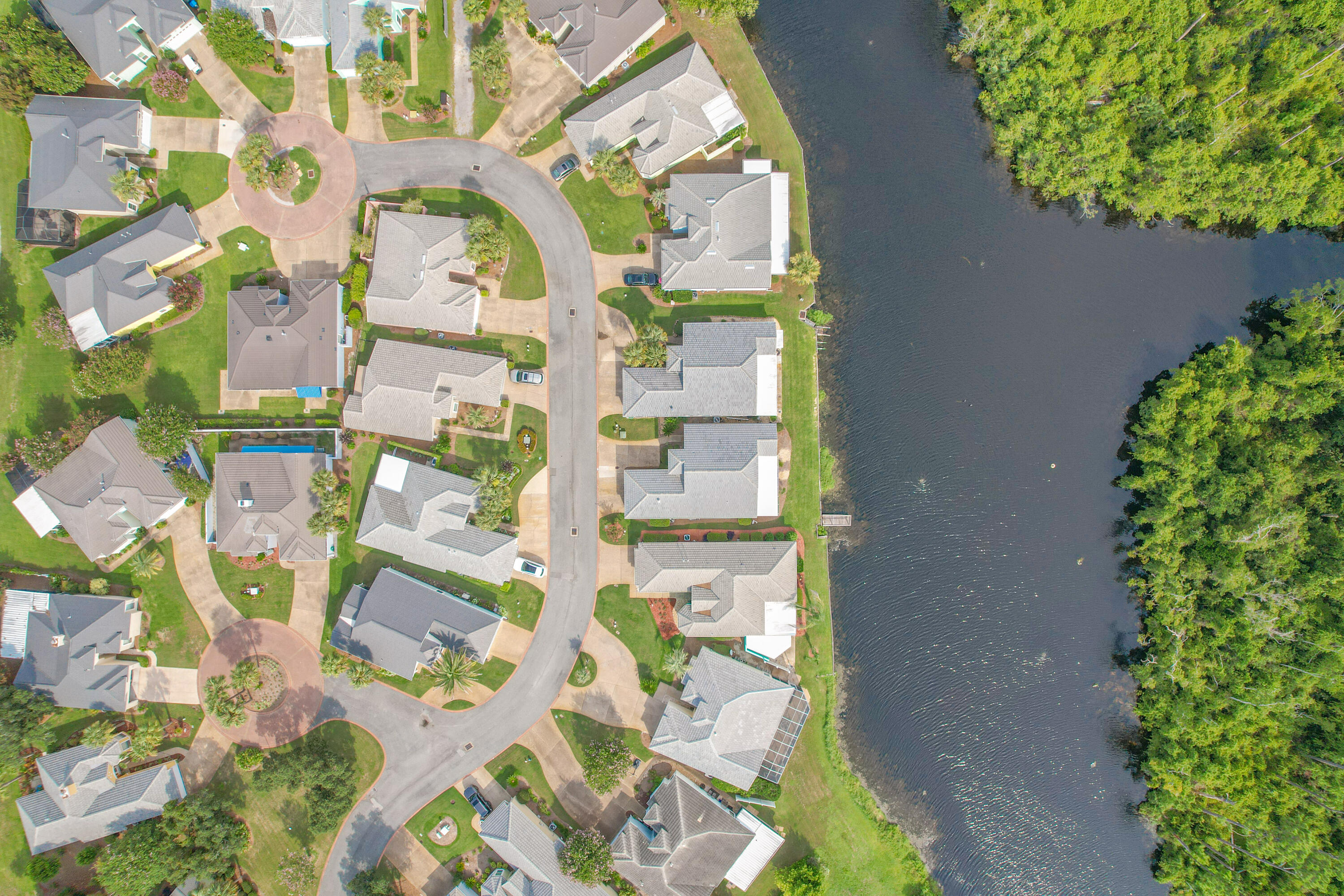 Legend Place Condos Phase 1 - Residential