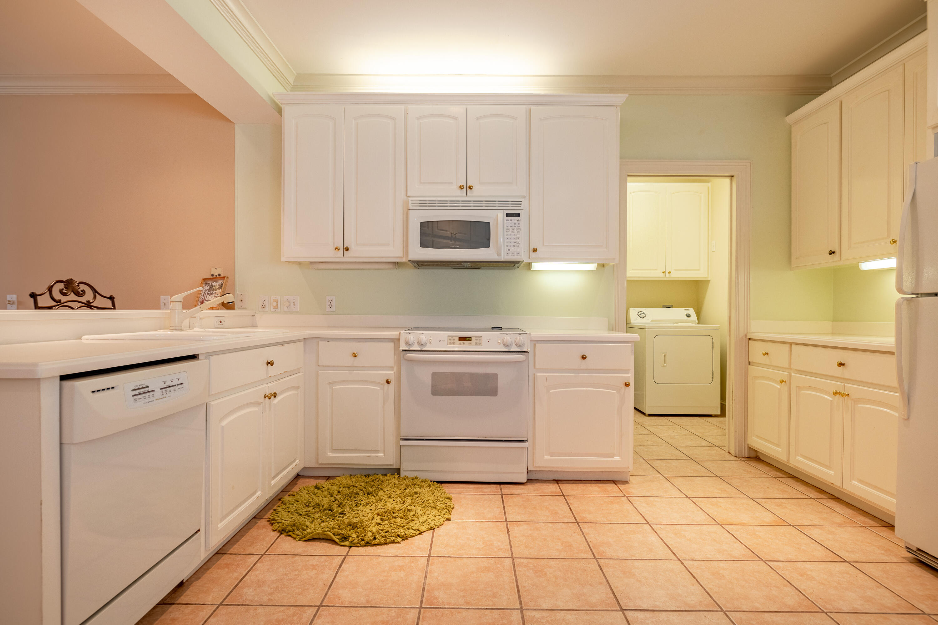 Legend Place Condos Phase 1 - Residential